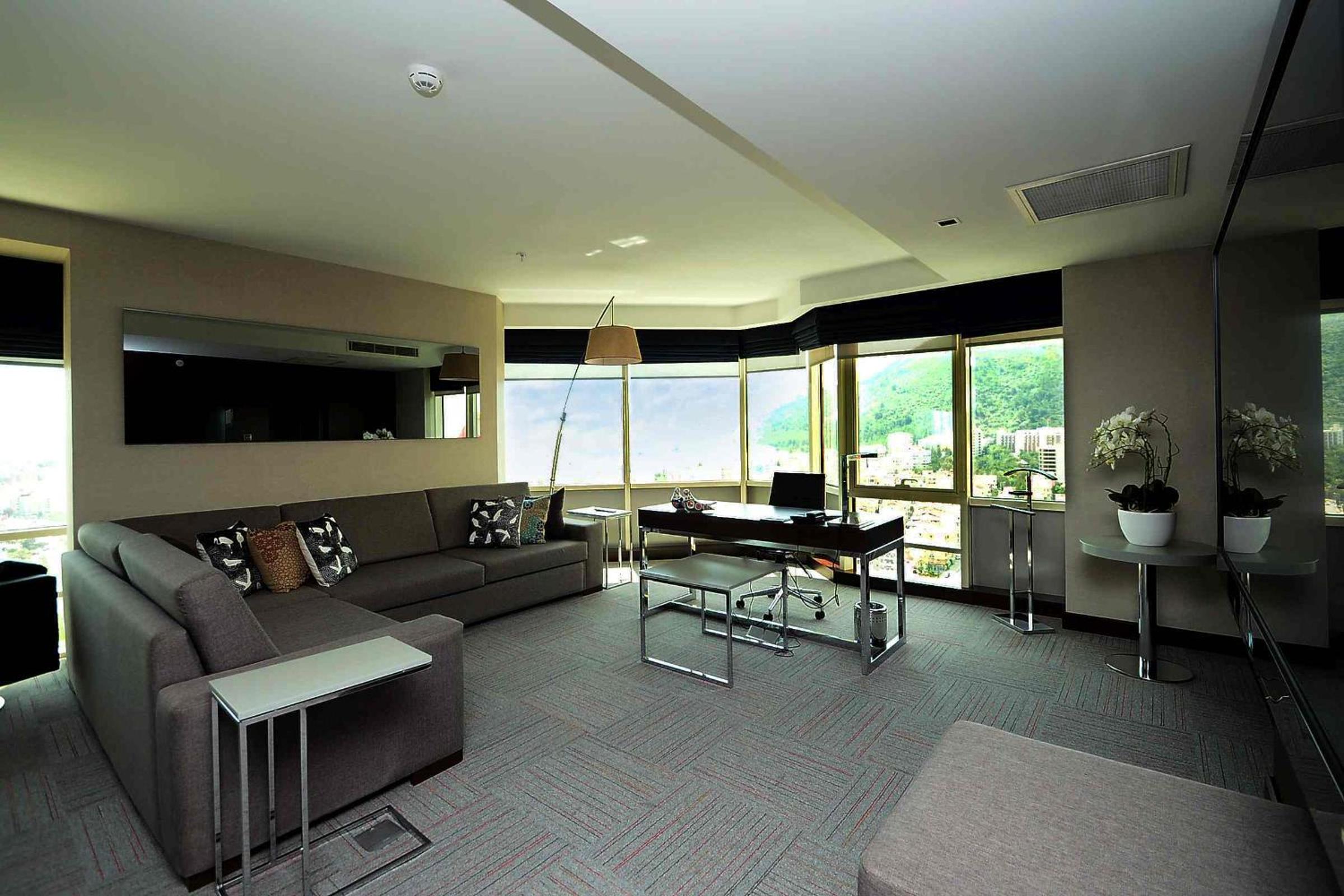 Ramada Encore by Wyndham İzmir - Image 13