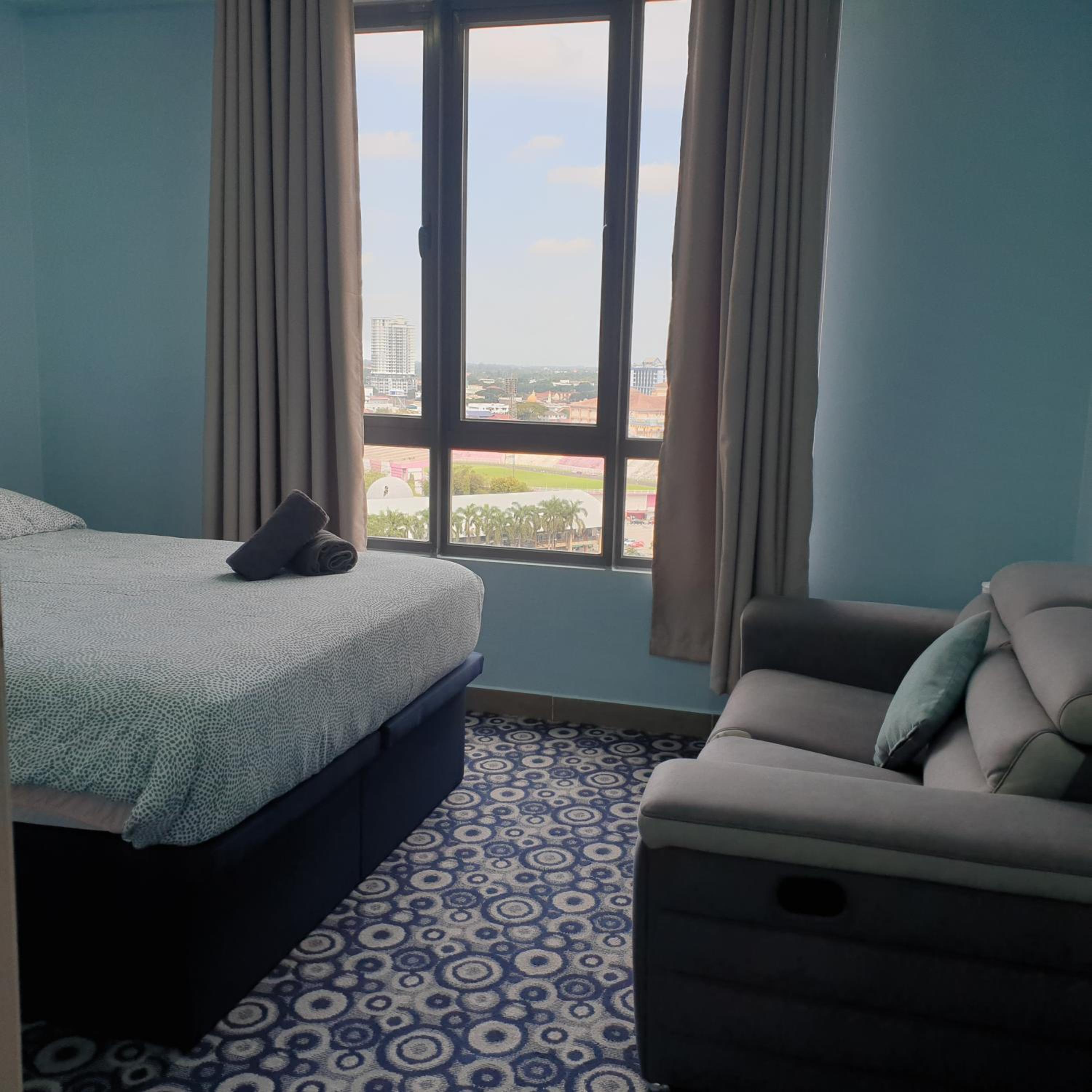 Nice stay in heart of Kota Bharu@Troika,free Wifi. photo 7