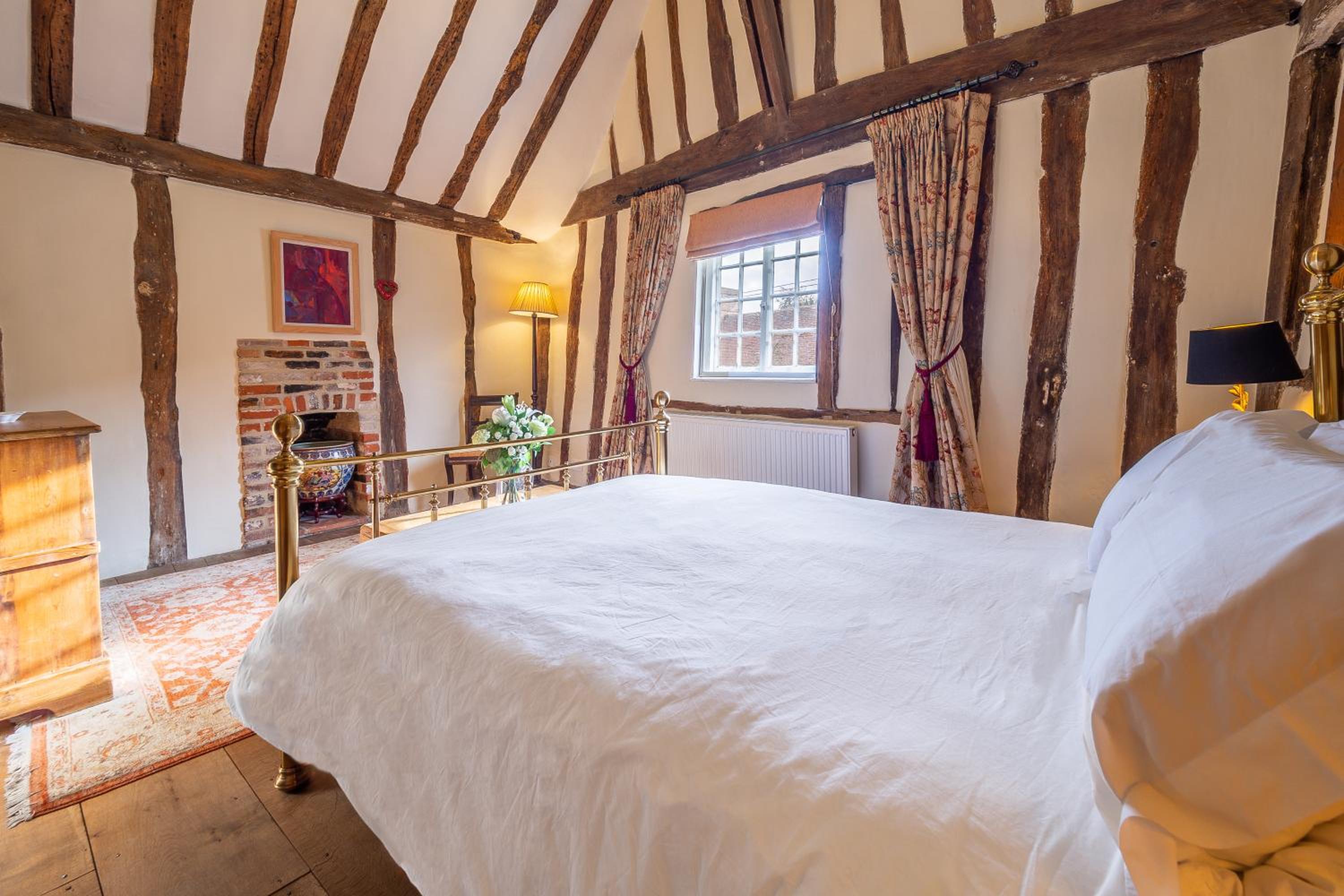 Extraordinary 15th Century timber framed cottage in famous Medieval village - The Tryst view 3