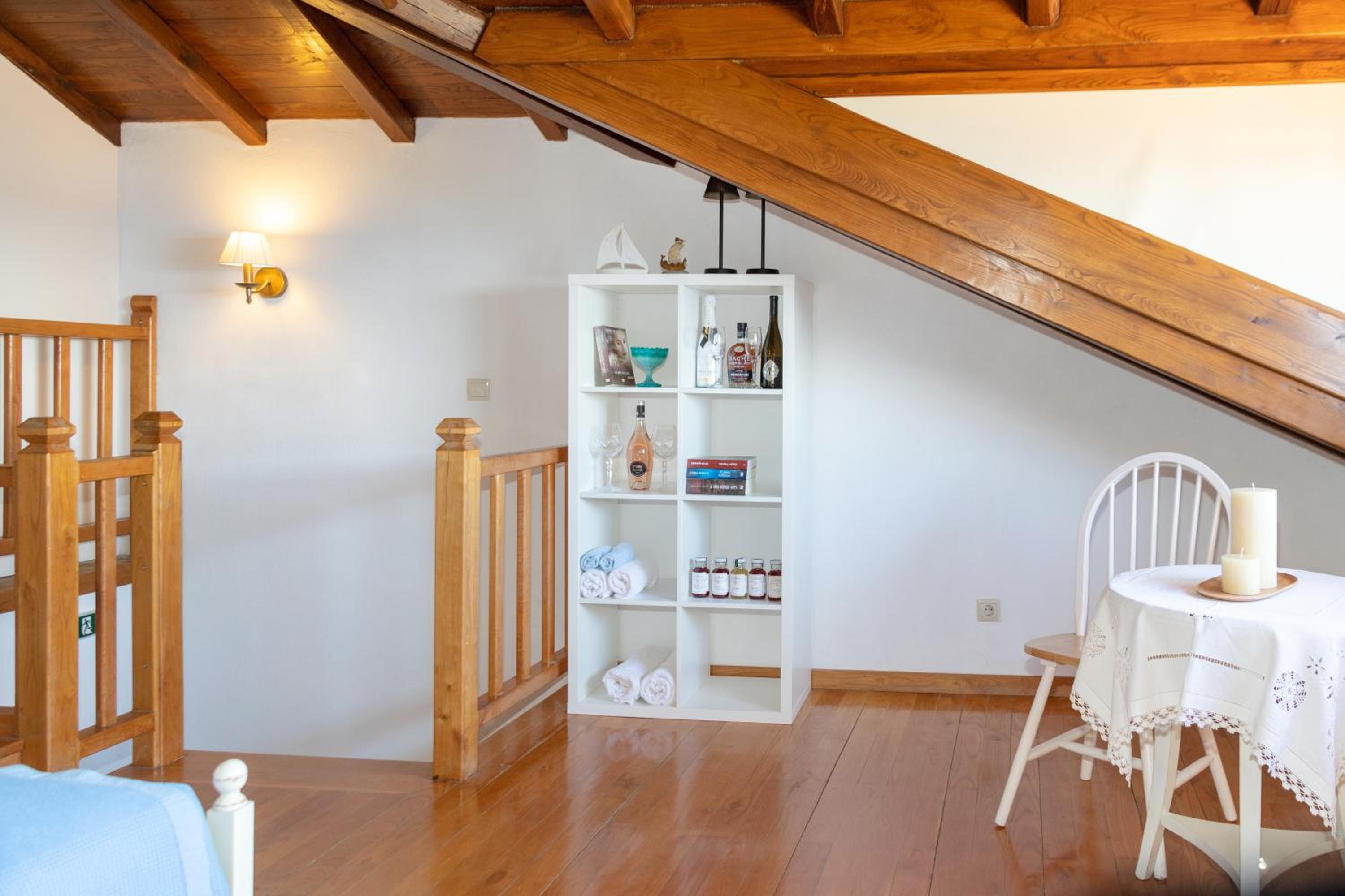 Traditional Arsanas Apartments