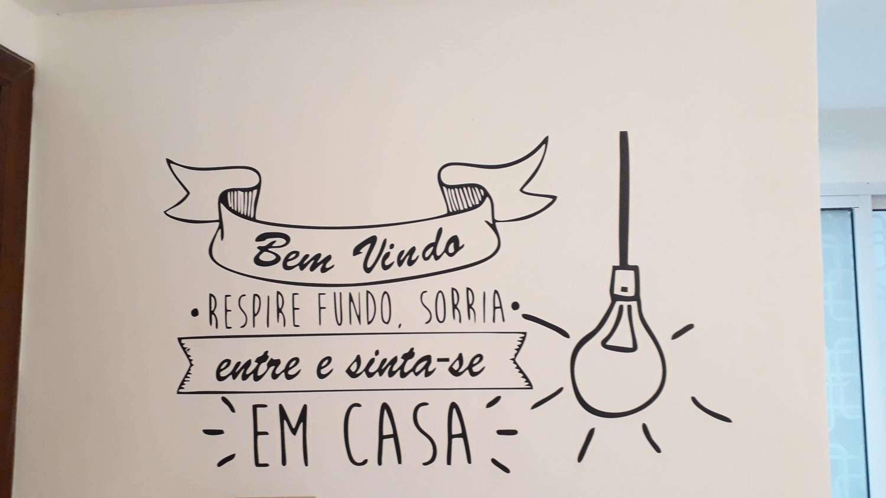 Studio com conceito aberto - reformado e com tudo que você precisa