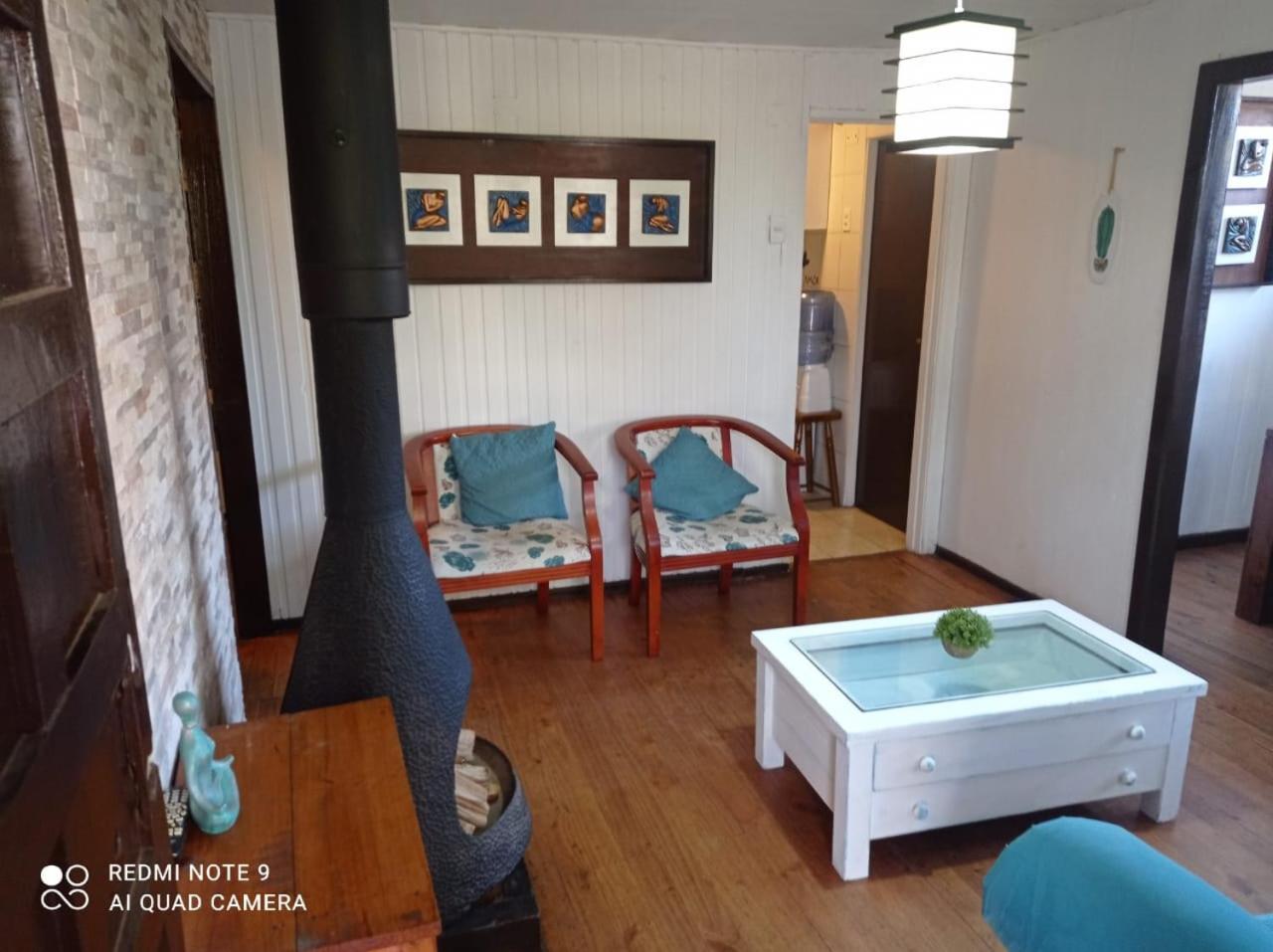 Casa los Lobos a una cuadra de la playa El Quisco