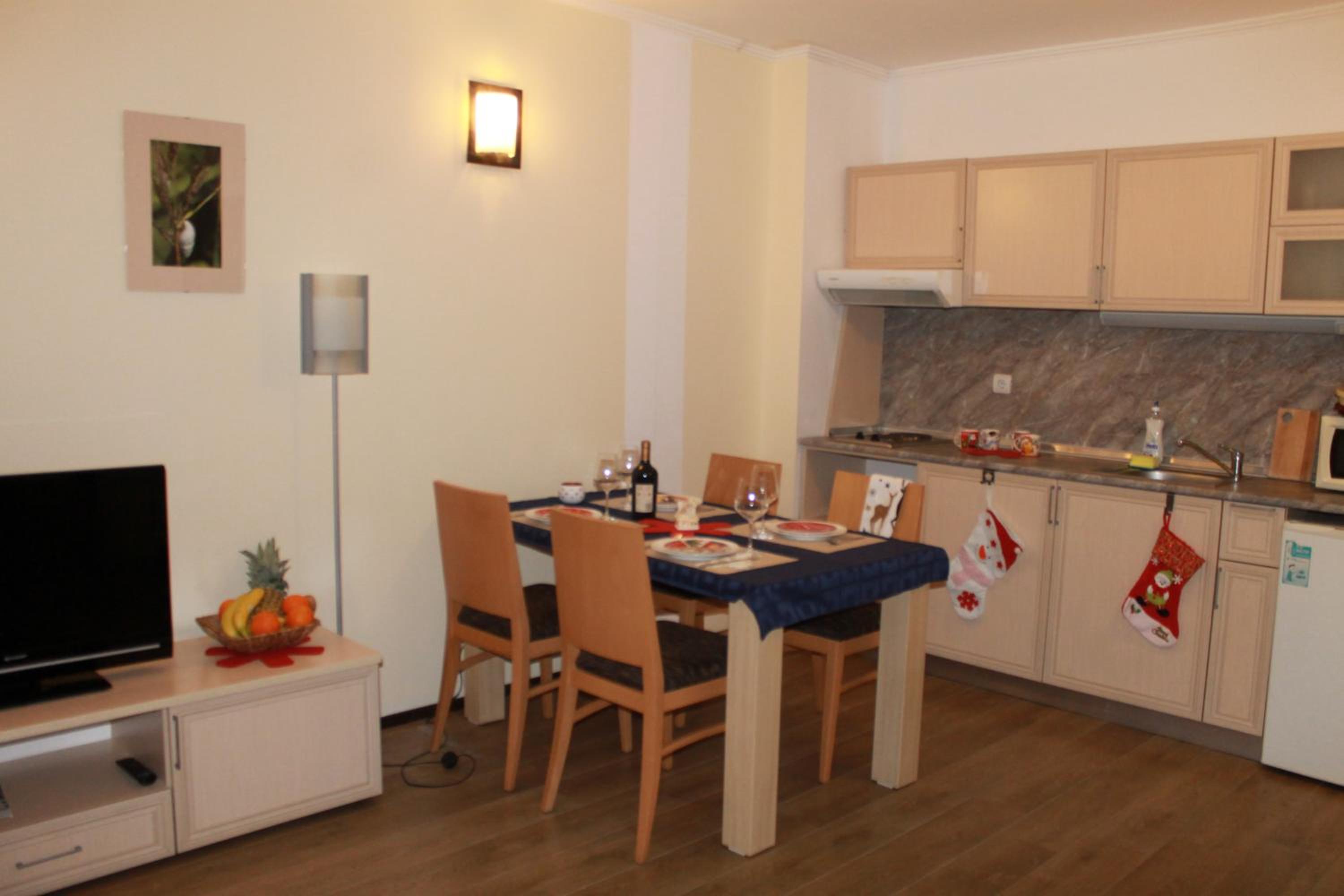 Hotel Apartment Kristin in Apart Hotel Stenata - Image 1