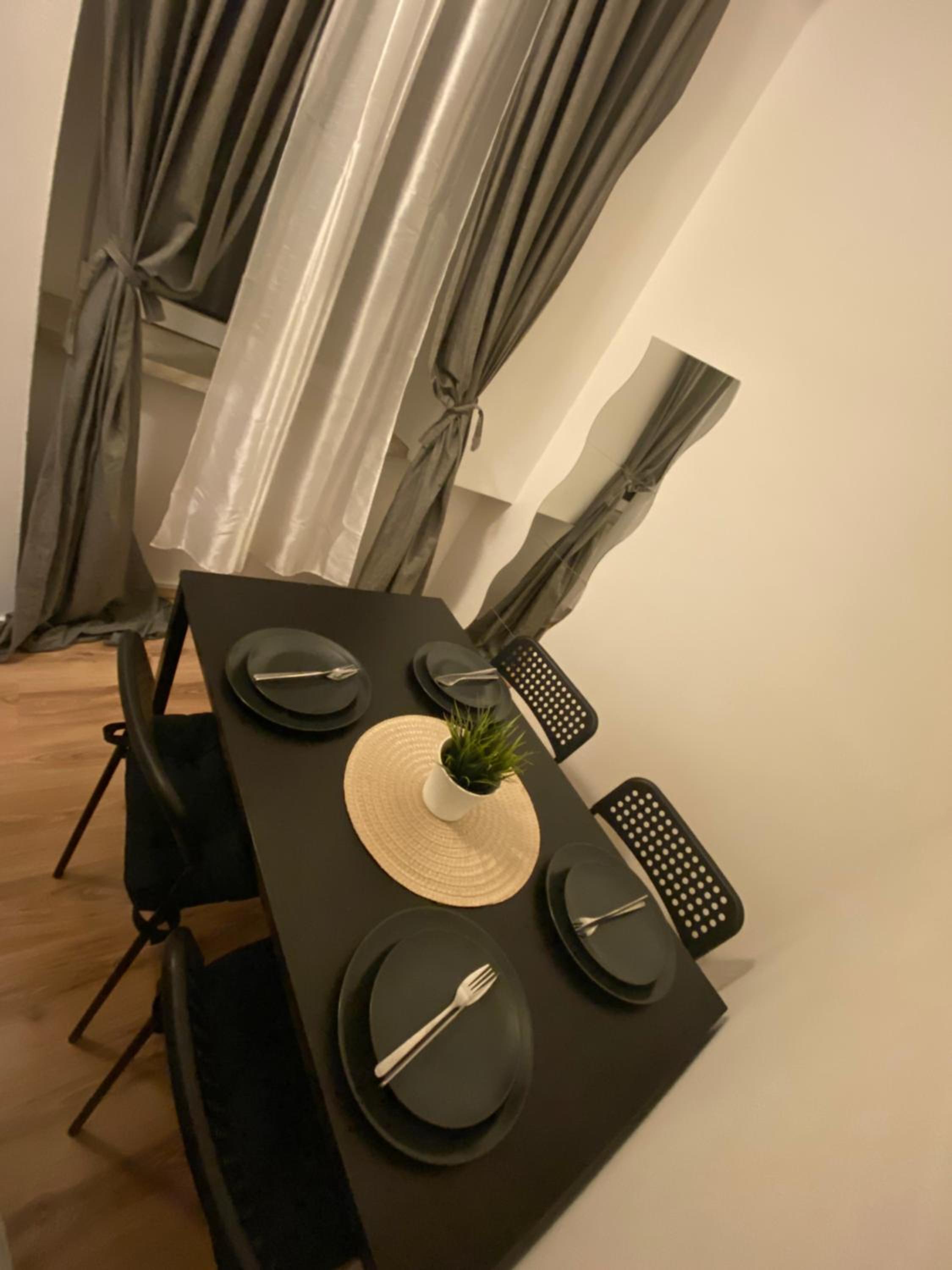 Rover Apartment