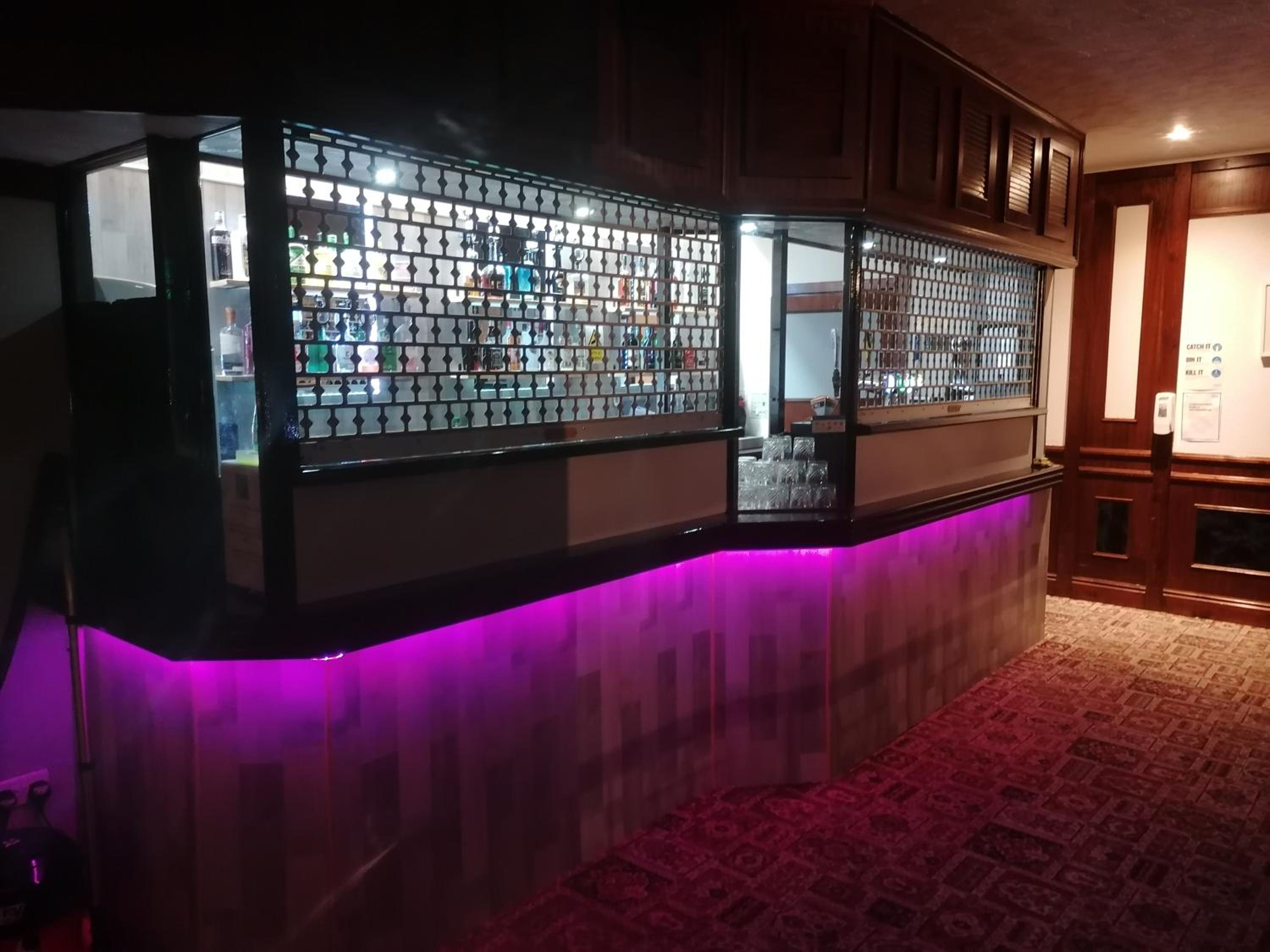 bar