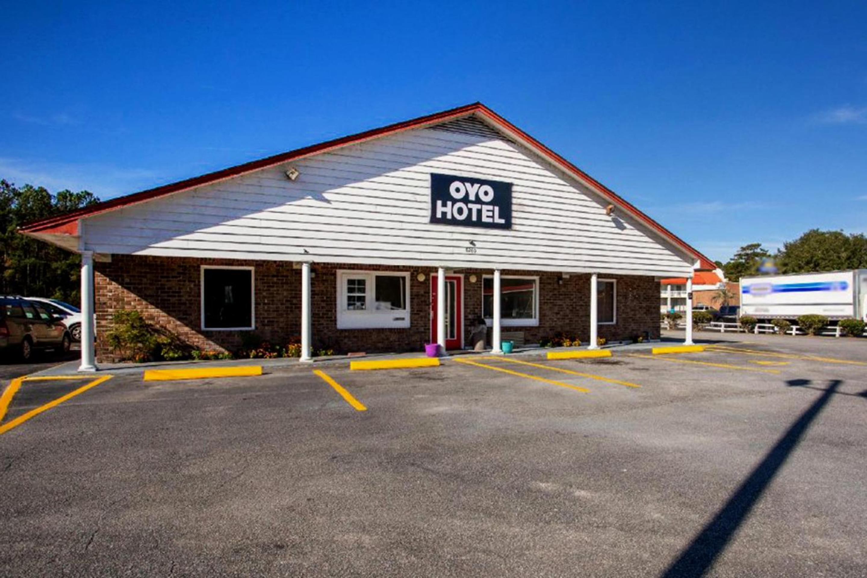 OYO Hotel Ridgeland East view 2