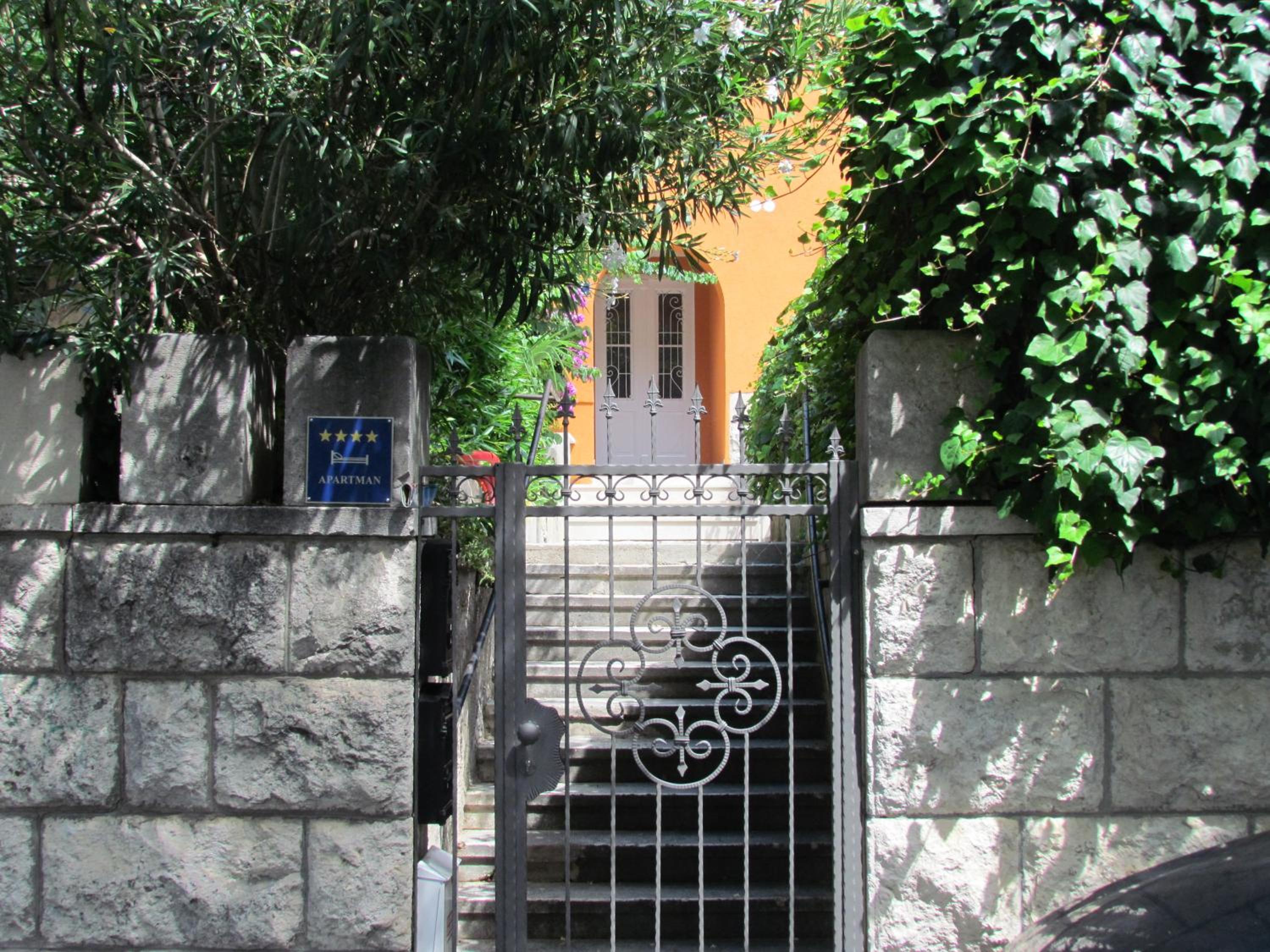 Photo 28