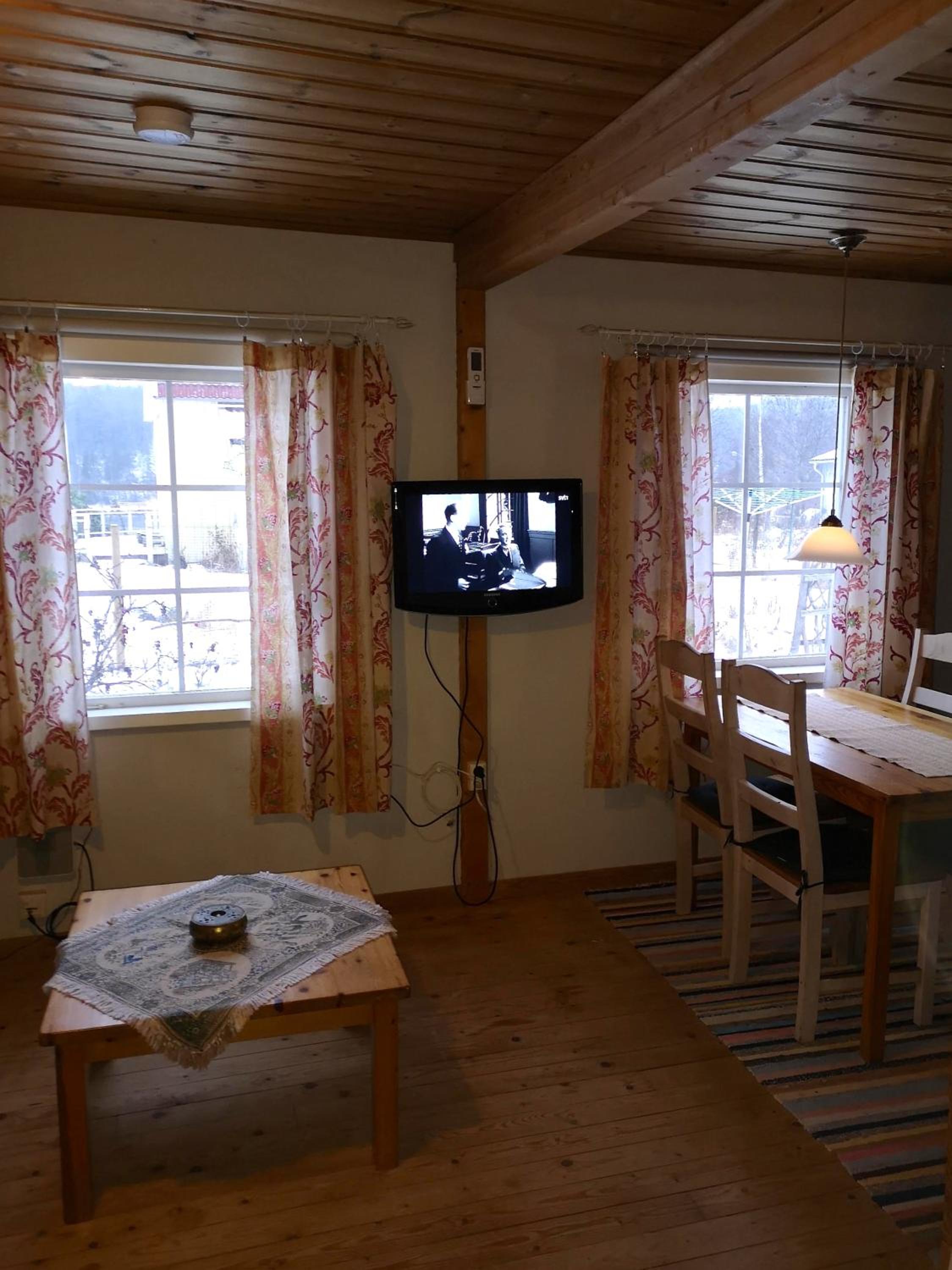 Viken - Cottage by Dalslands Canal view 5