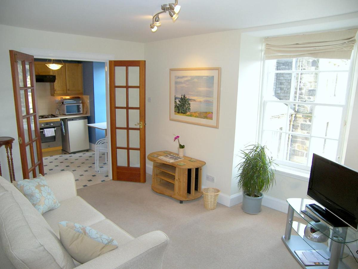 Royal Mile Apartment — Edinburgh