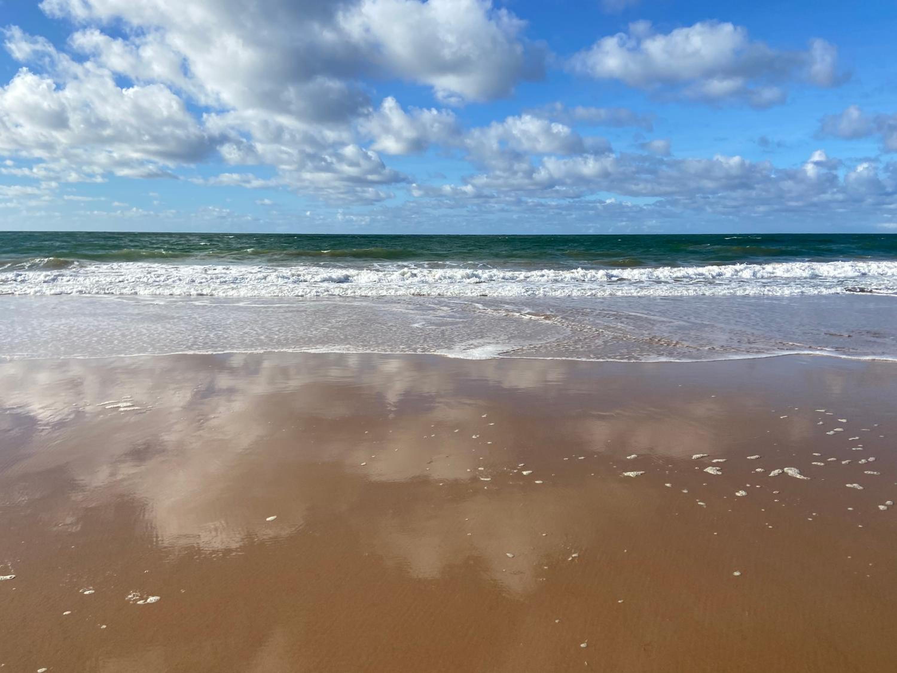Descanso com pé na areia! view 5