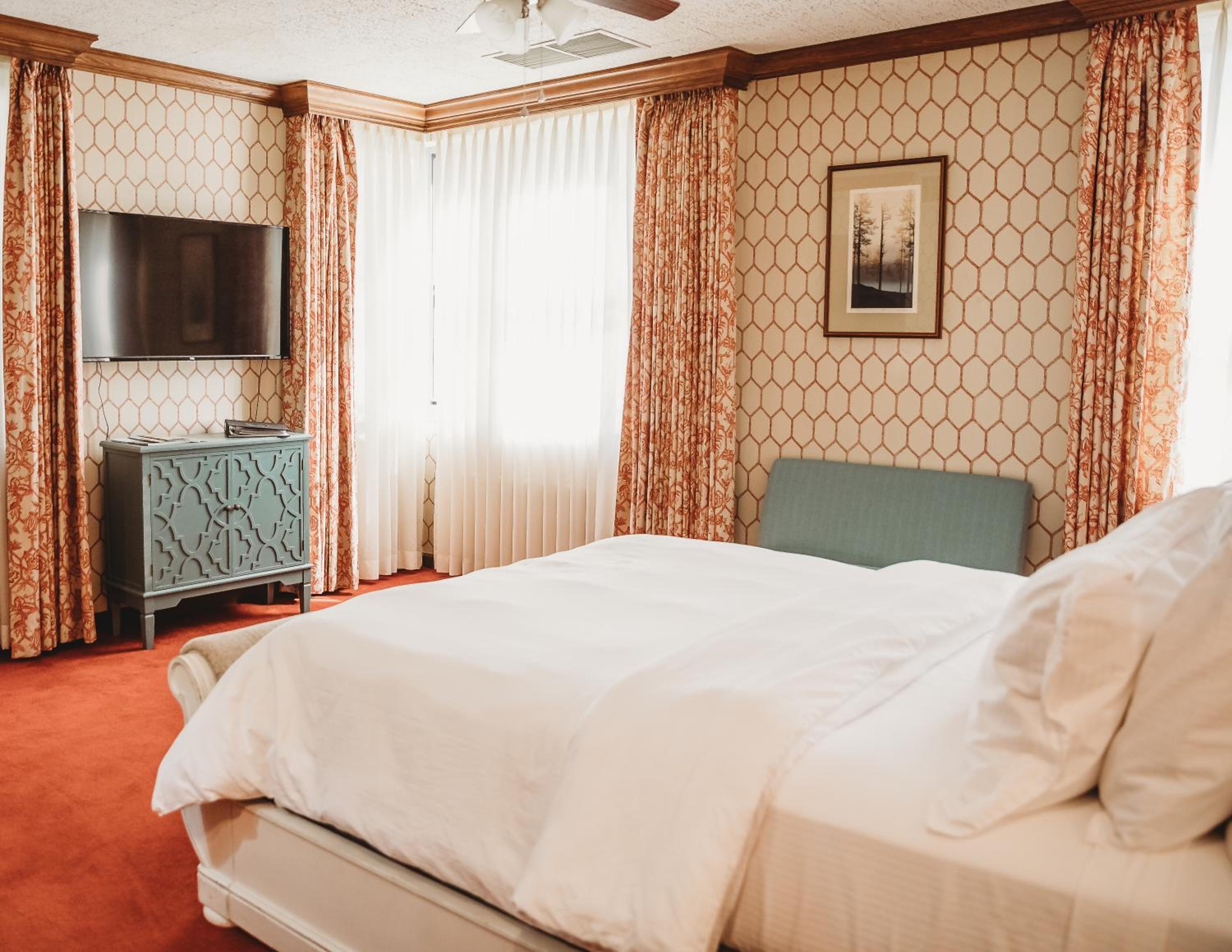 Bartlesville Vacations - Hotel Phillips - Property Image 81