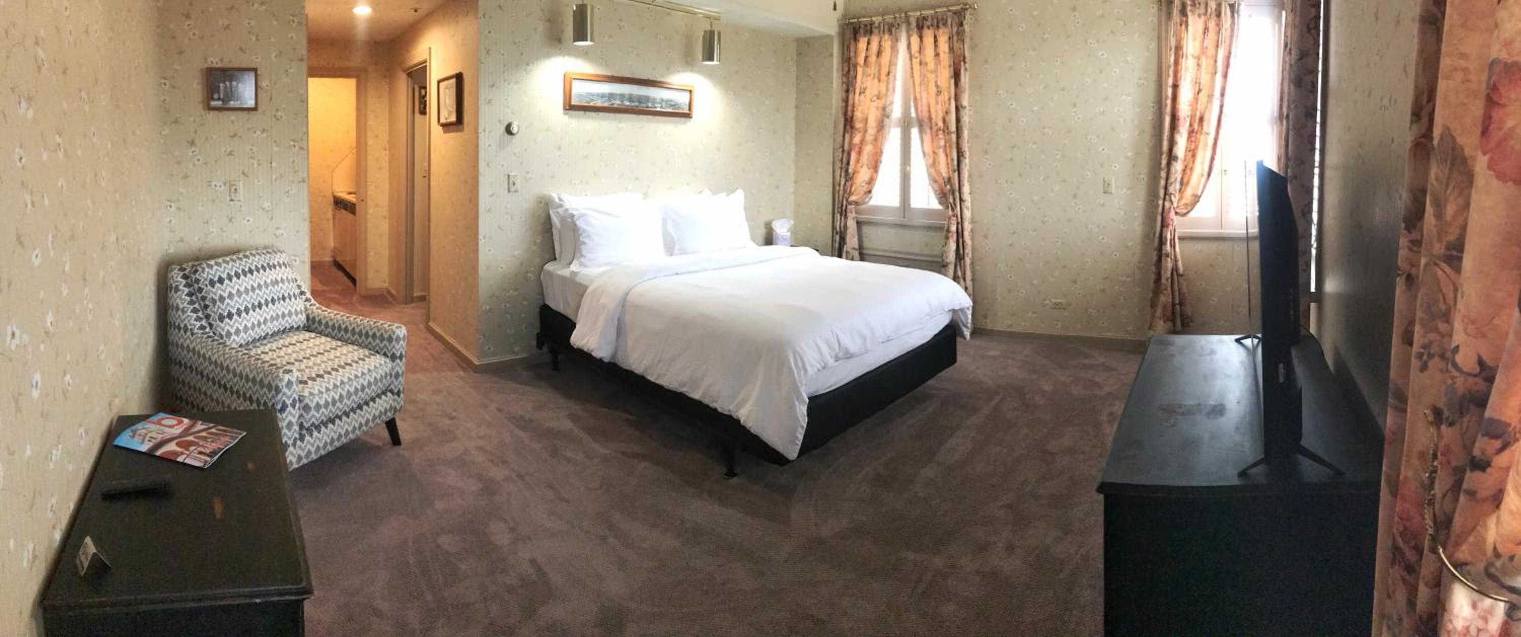 Bartlesville Vacations - Hotel Phillips - Property Image 86