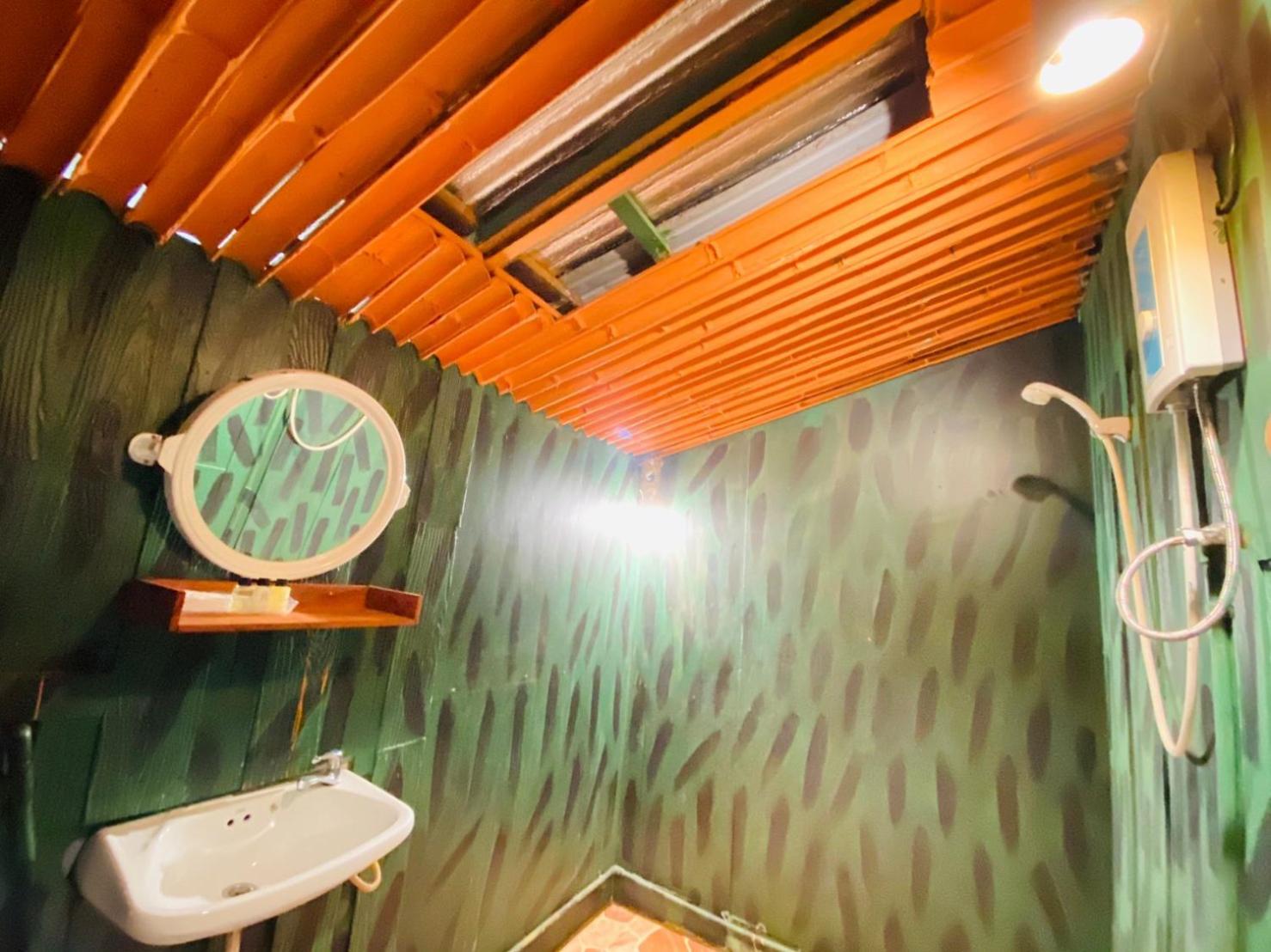 Khao Sok Tree House Resort