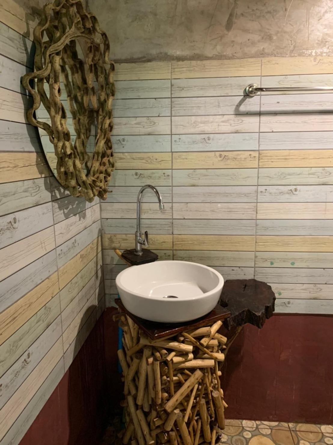 Khao Sok Tree House Resort