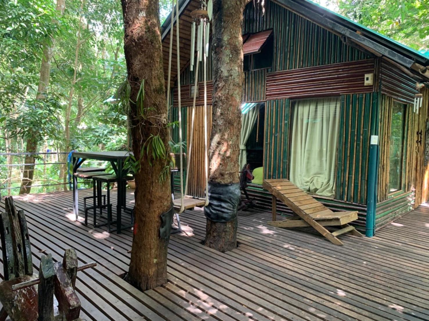 Khao Sok Tree House Resort