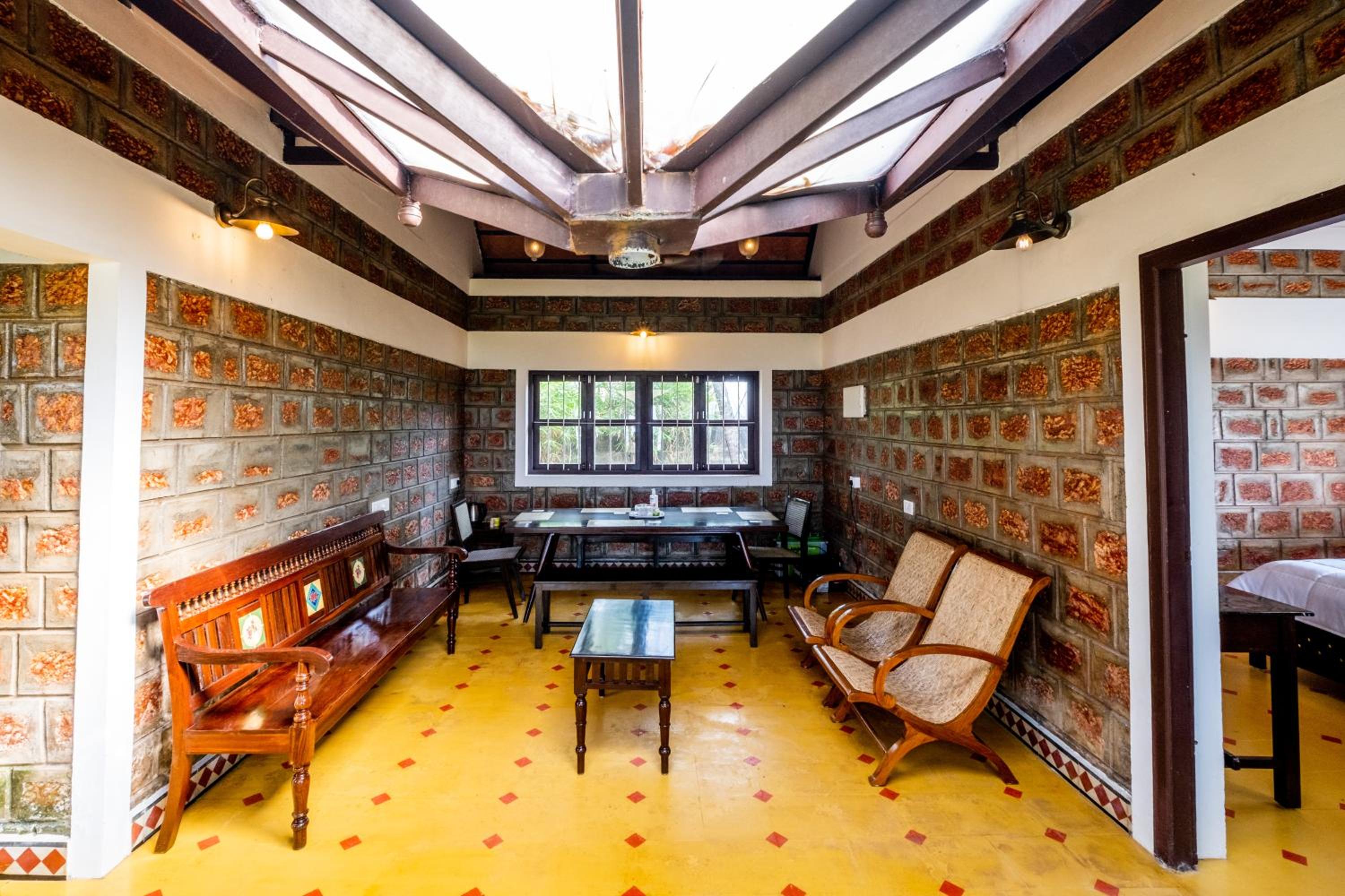 Cynefin, Pet-friendly 2br by the backwaters by Roamhome view 2