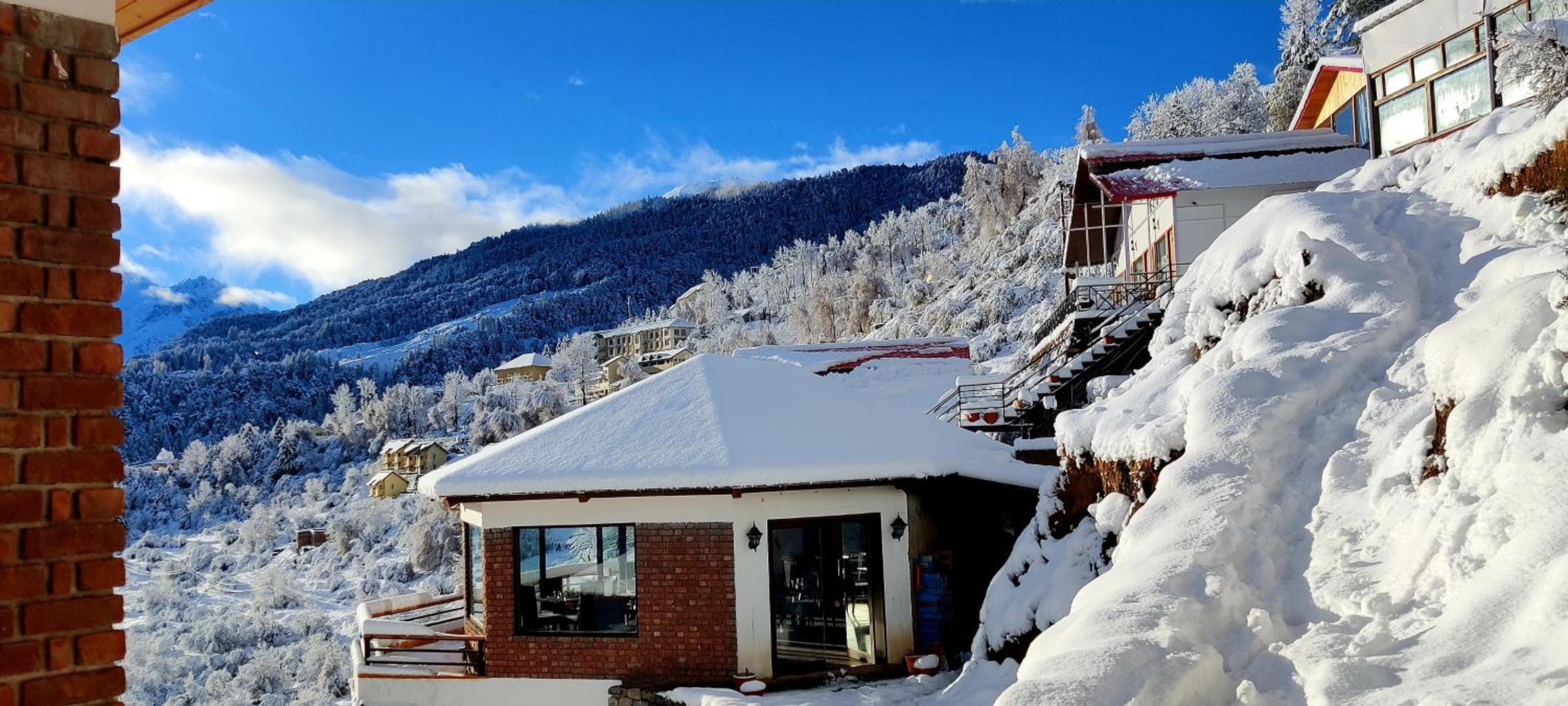 Casa Himalaya, Auli view 3