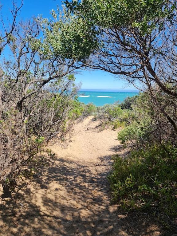 PIECE OF PARADISE, huge 4 bedroom haven