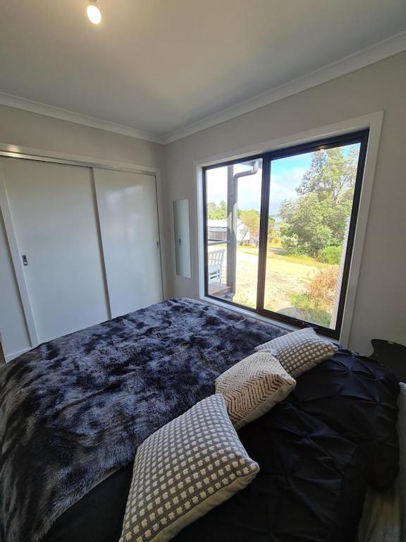 PIECE OF PARADISE, huge 4 bedroom haven