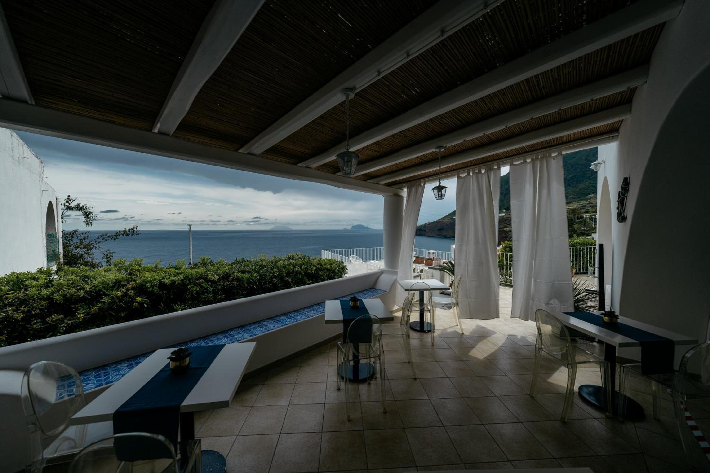 'A Alera Room & Breakfast