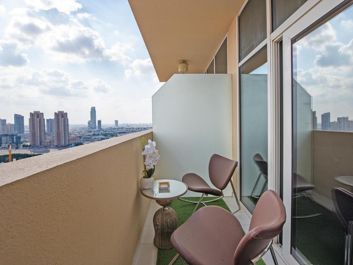 Welcoming Studio at Ghalia Jumeirah Village Circle by Deluxe Holiday Homes