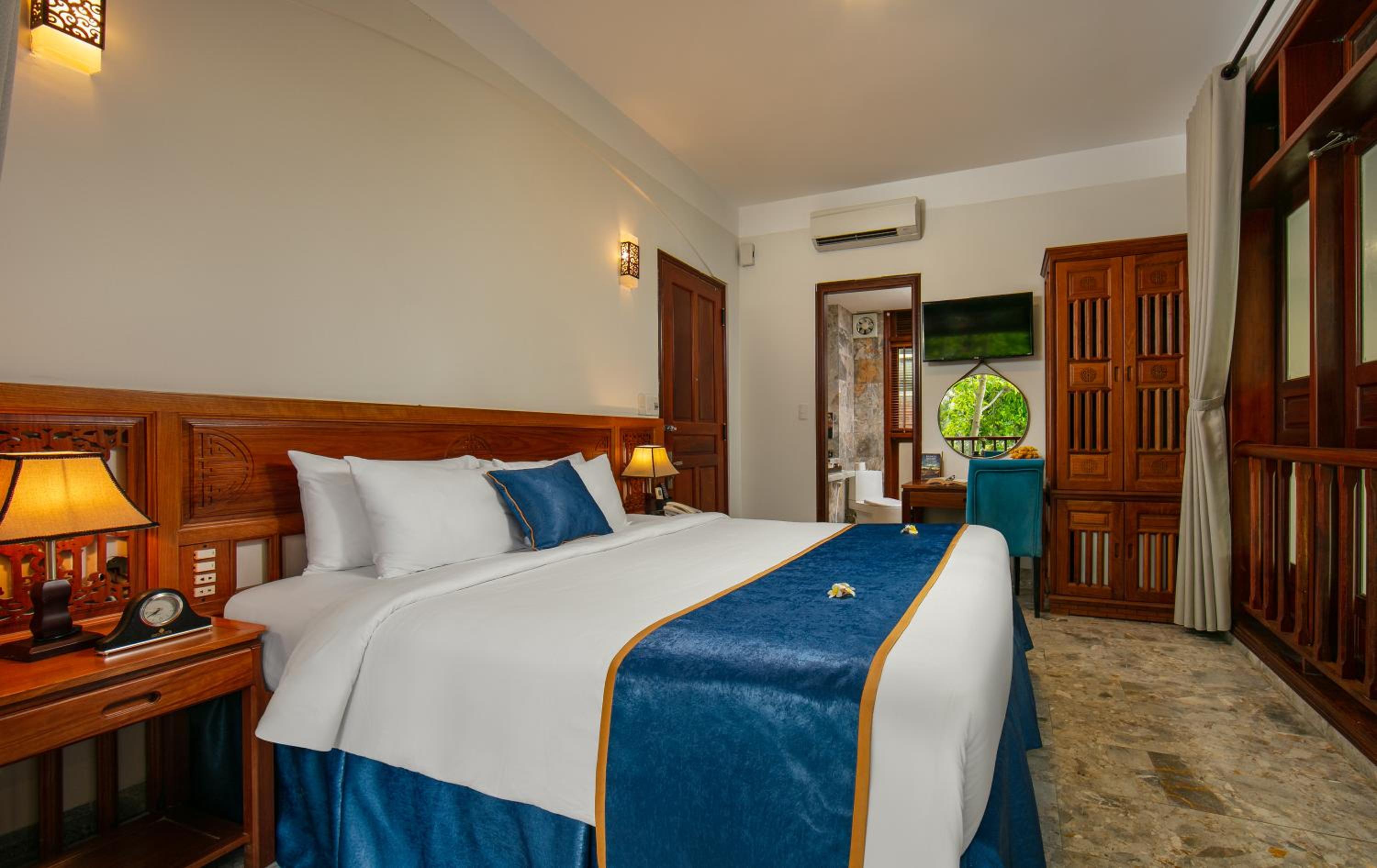 Hoi An Riverside Villas & Apartments