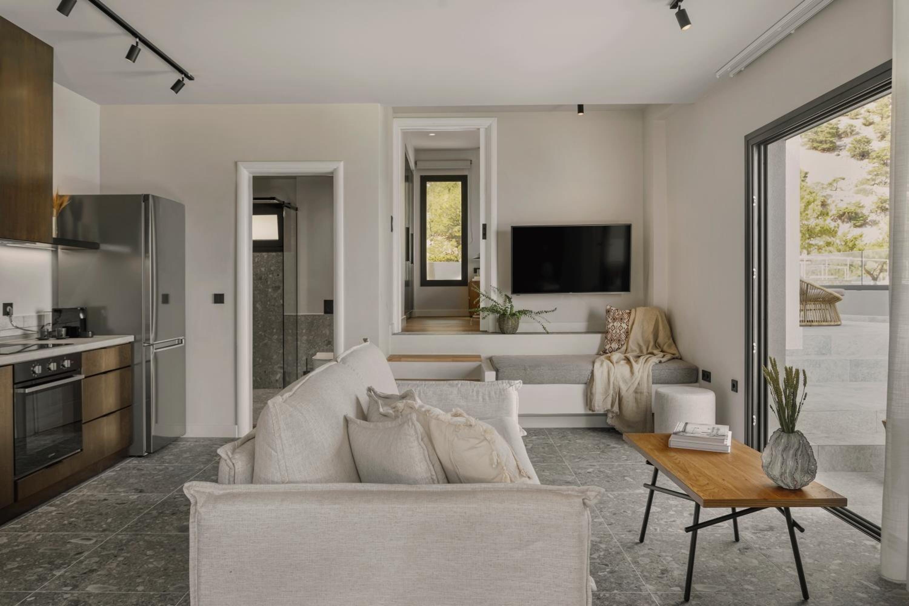 Aposperia Memorable Living