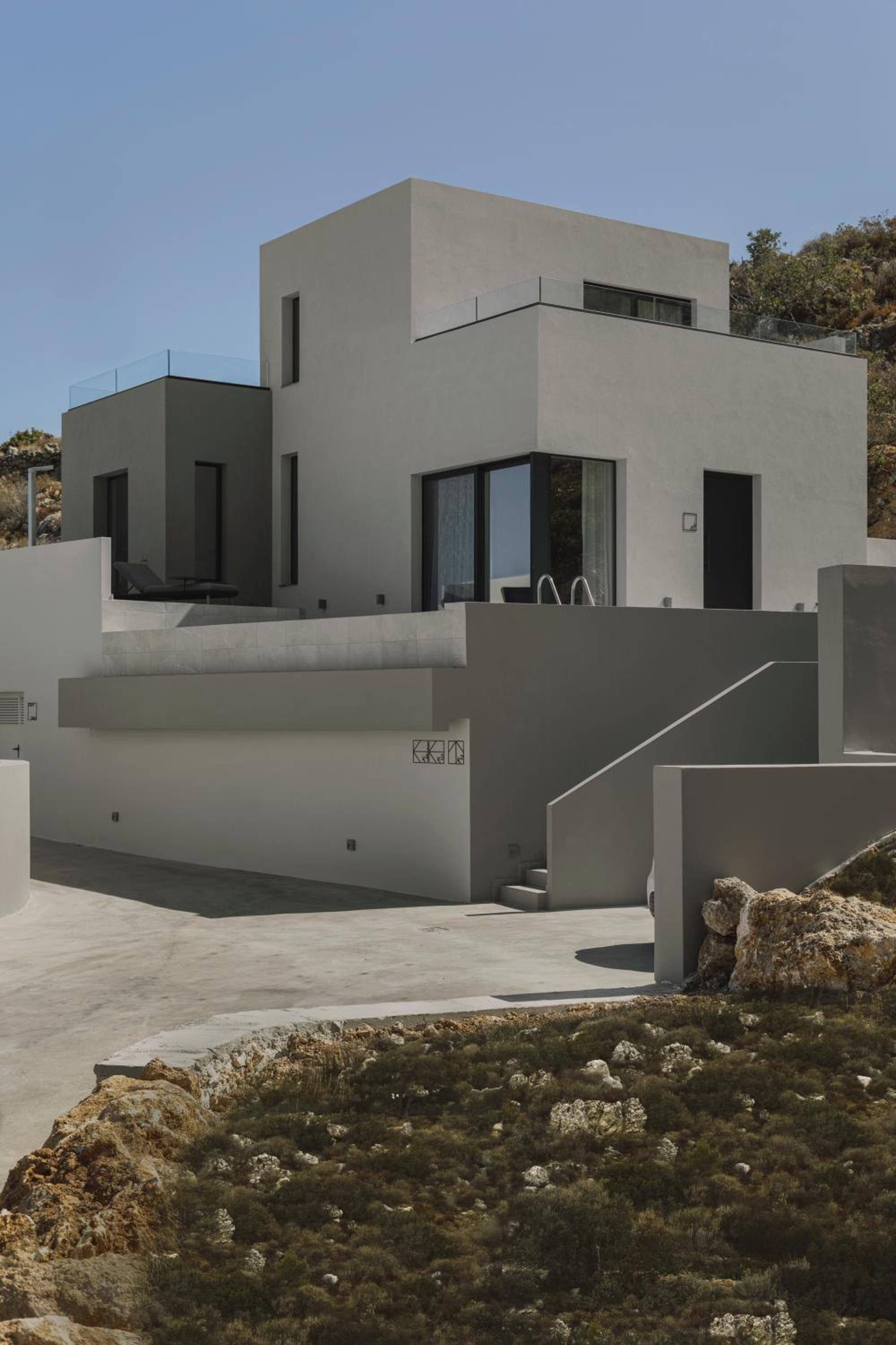 Aposperia Memorable Living
