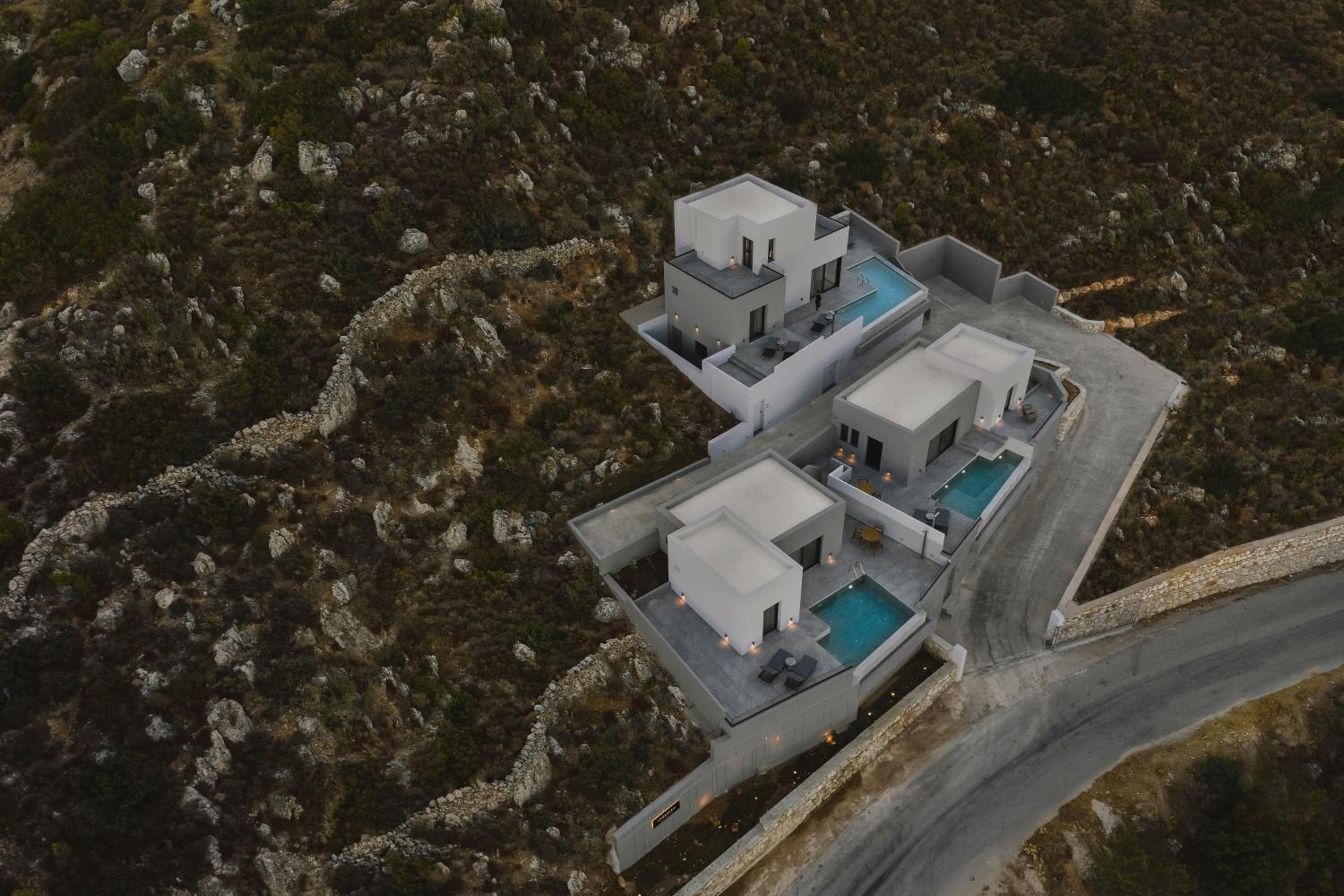 Aposperia Memorable Living