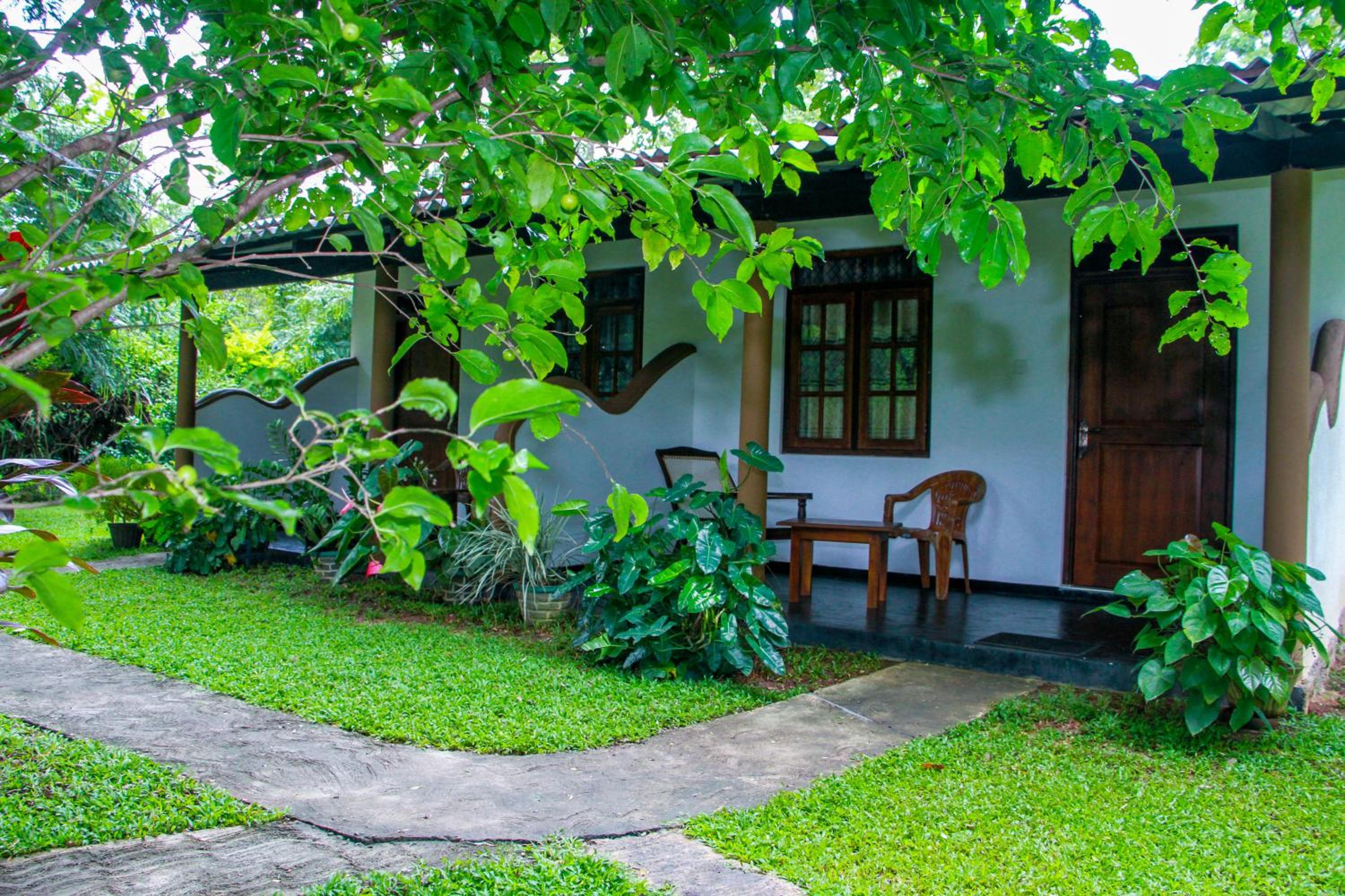 Nimsara Lodge Sigiriya view 5