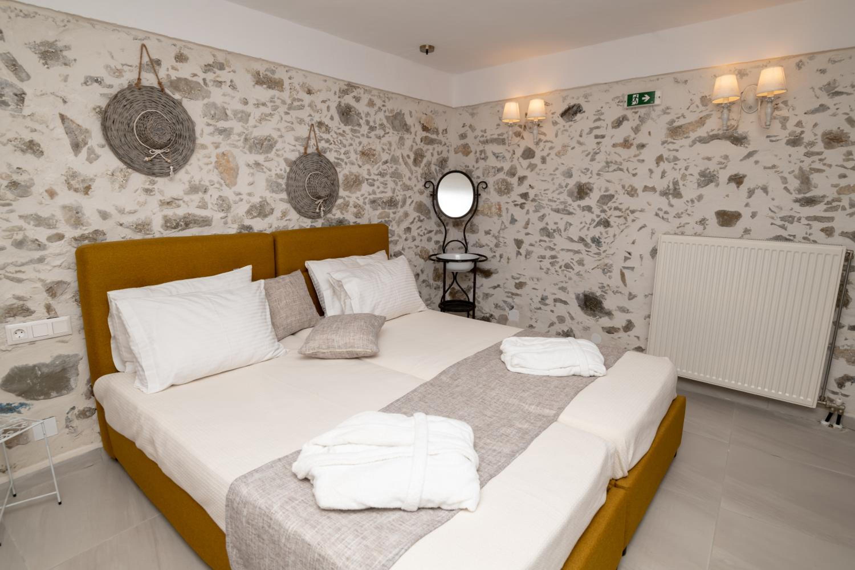 Photo 36