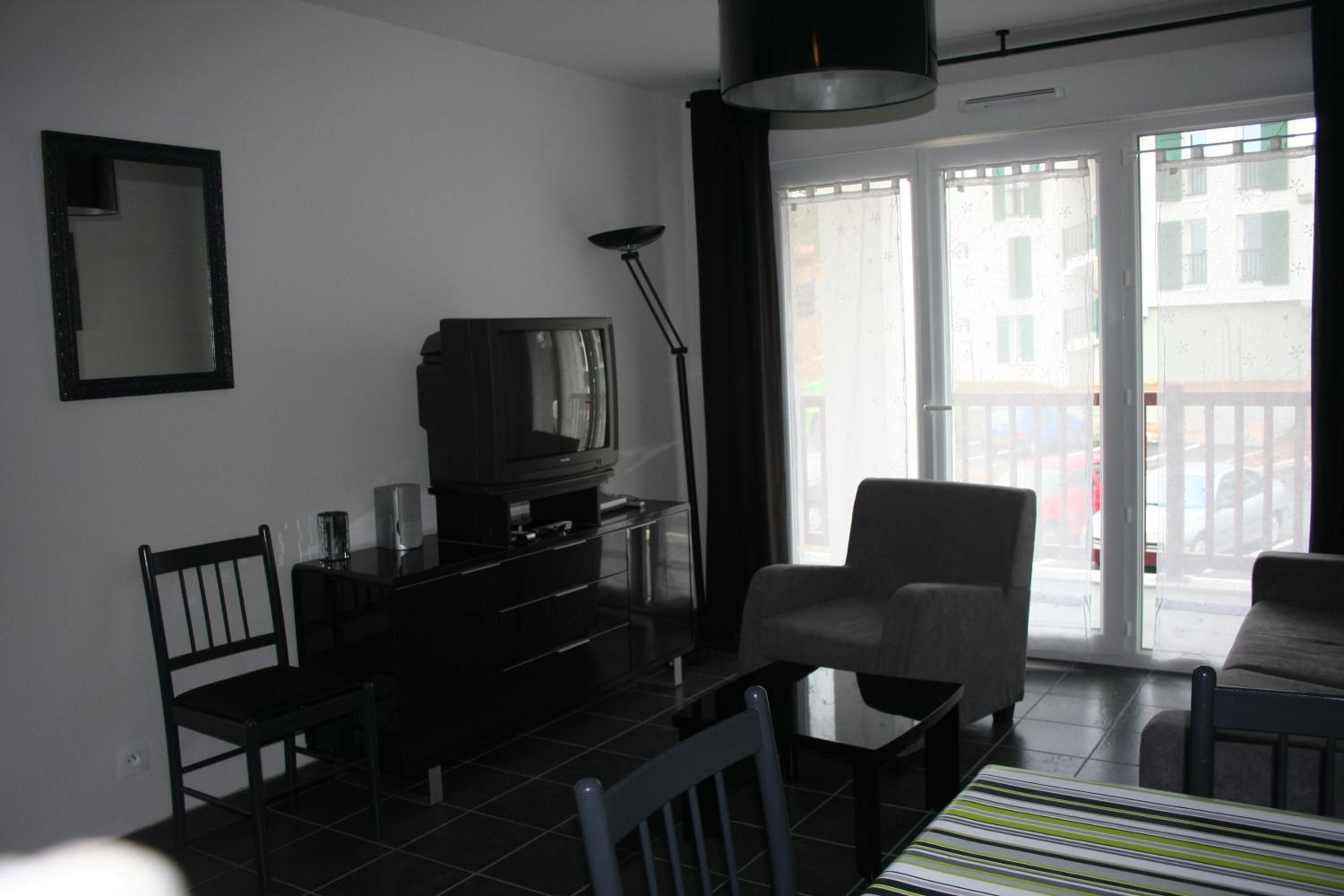 Appartement Les Romanesques view 4