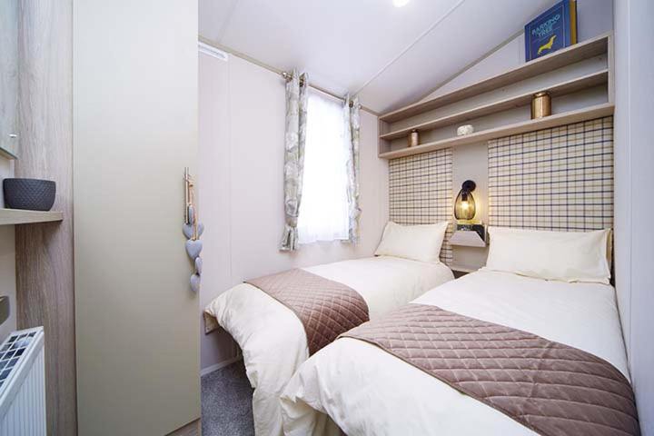 Moffat Manor Holiday Resort by Away Resorts view 2