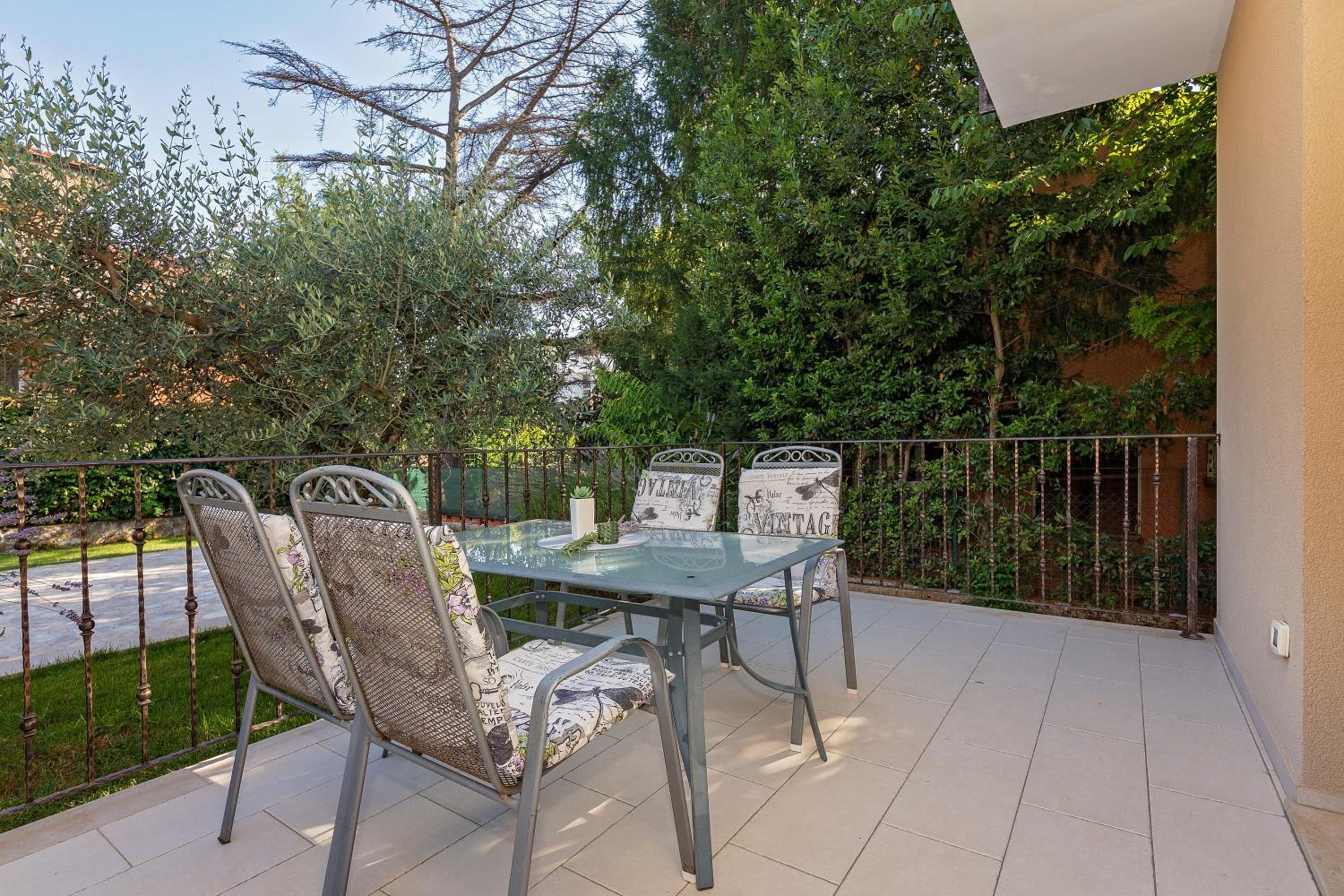 Apartments Paulino view 3