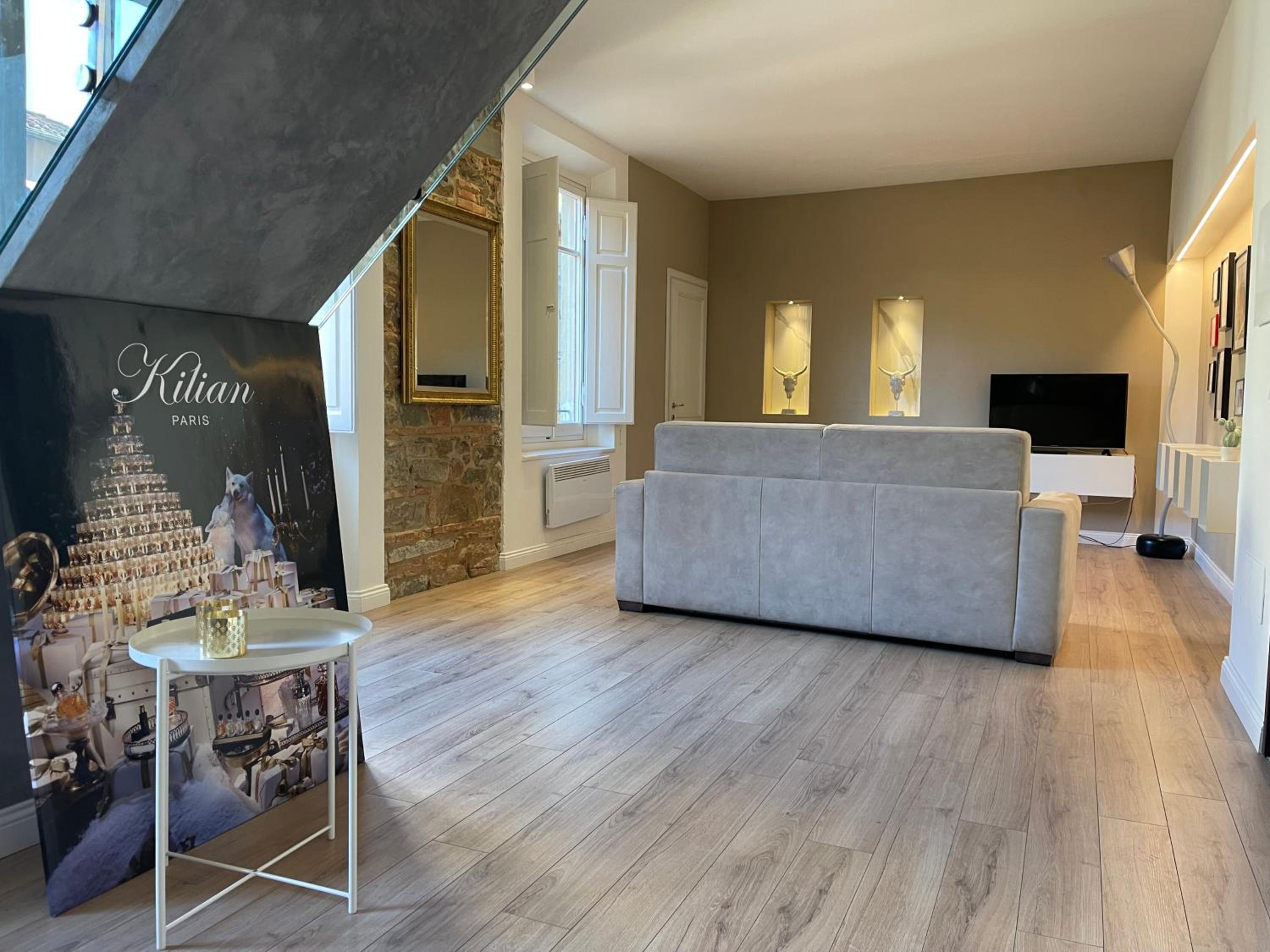 Luxury apartment in city center