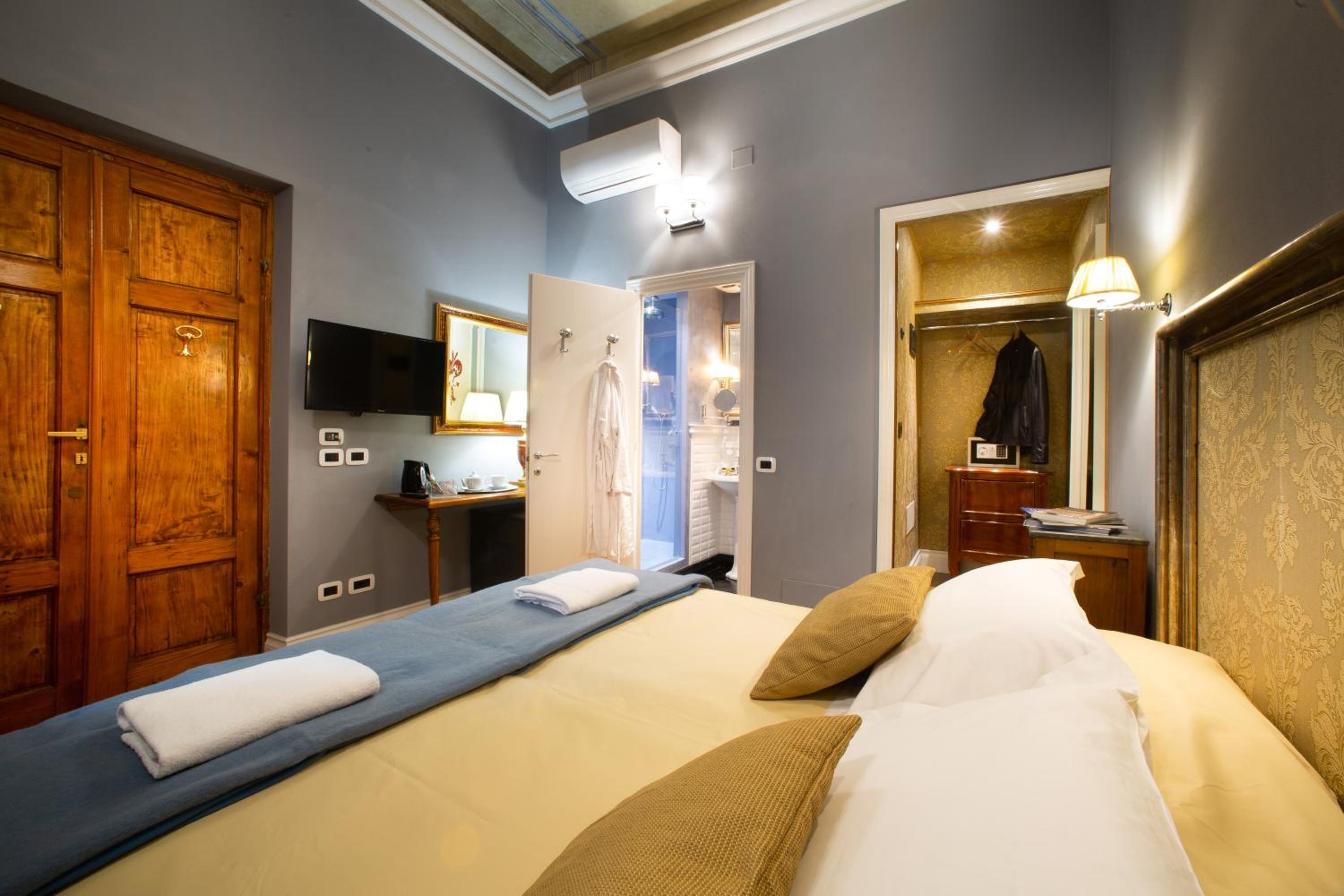 Boutique B&B Torre de' Conti