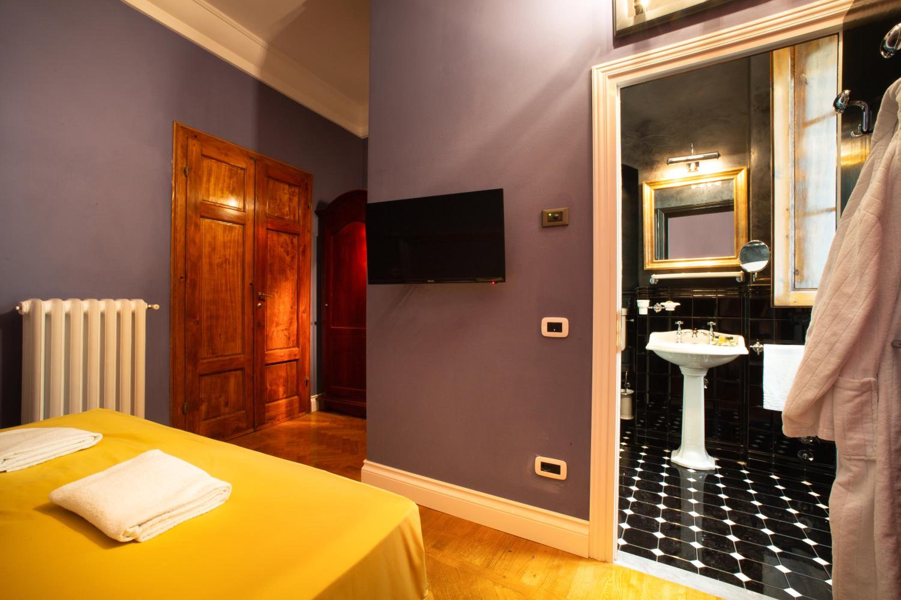 Boutique B&B Torre de' Conti