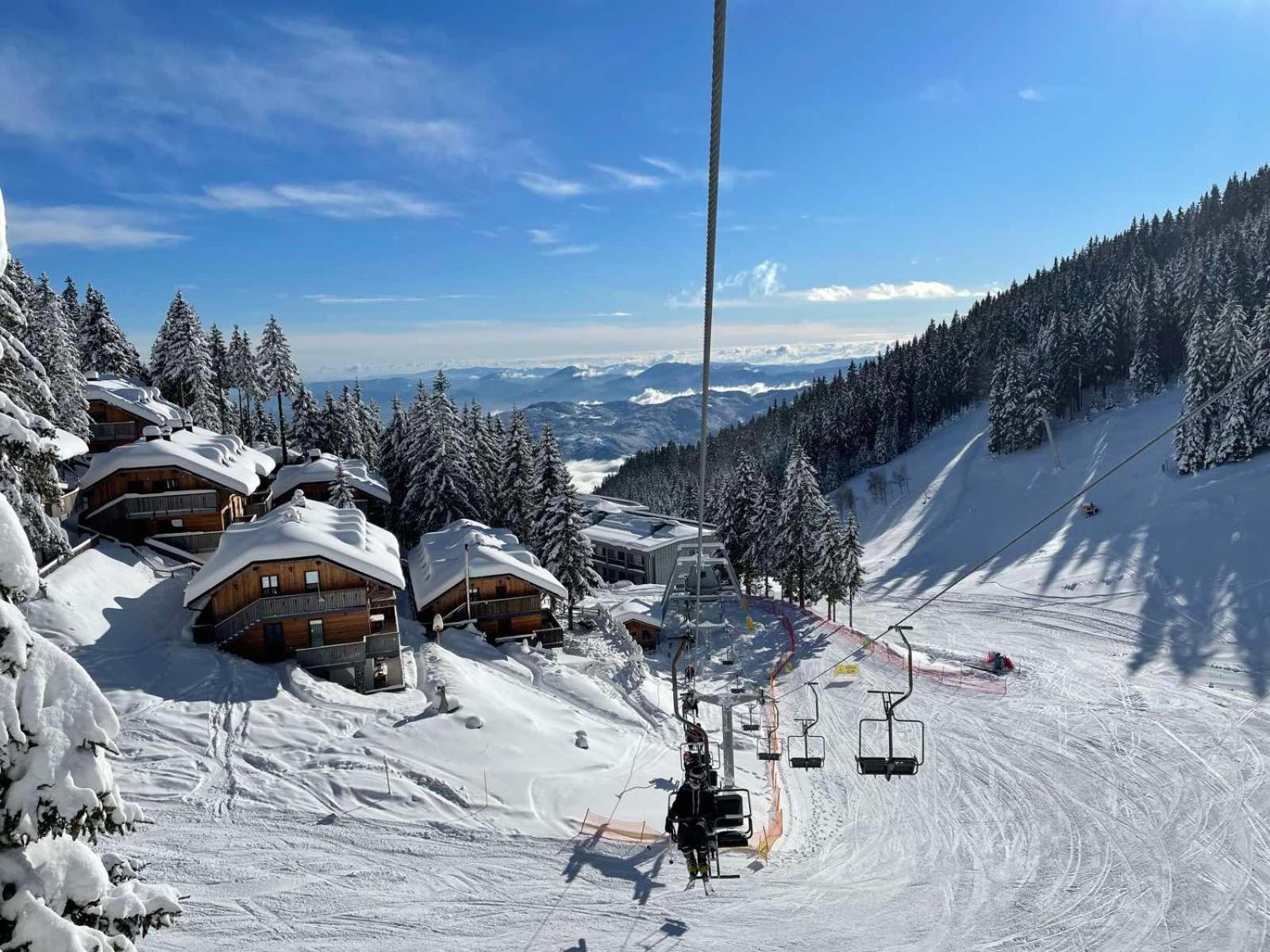 Golte SkiCenter App MOUNTAIN VIEW WITH BALCONY