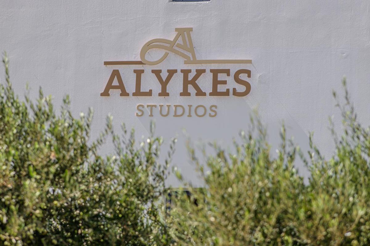 Alykes Studios & Suites
