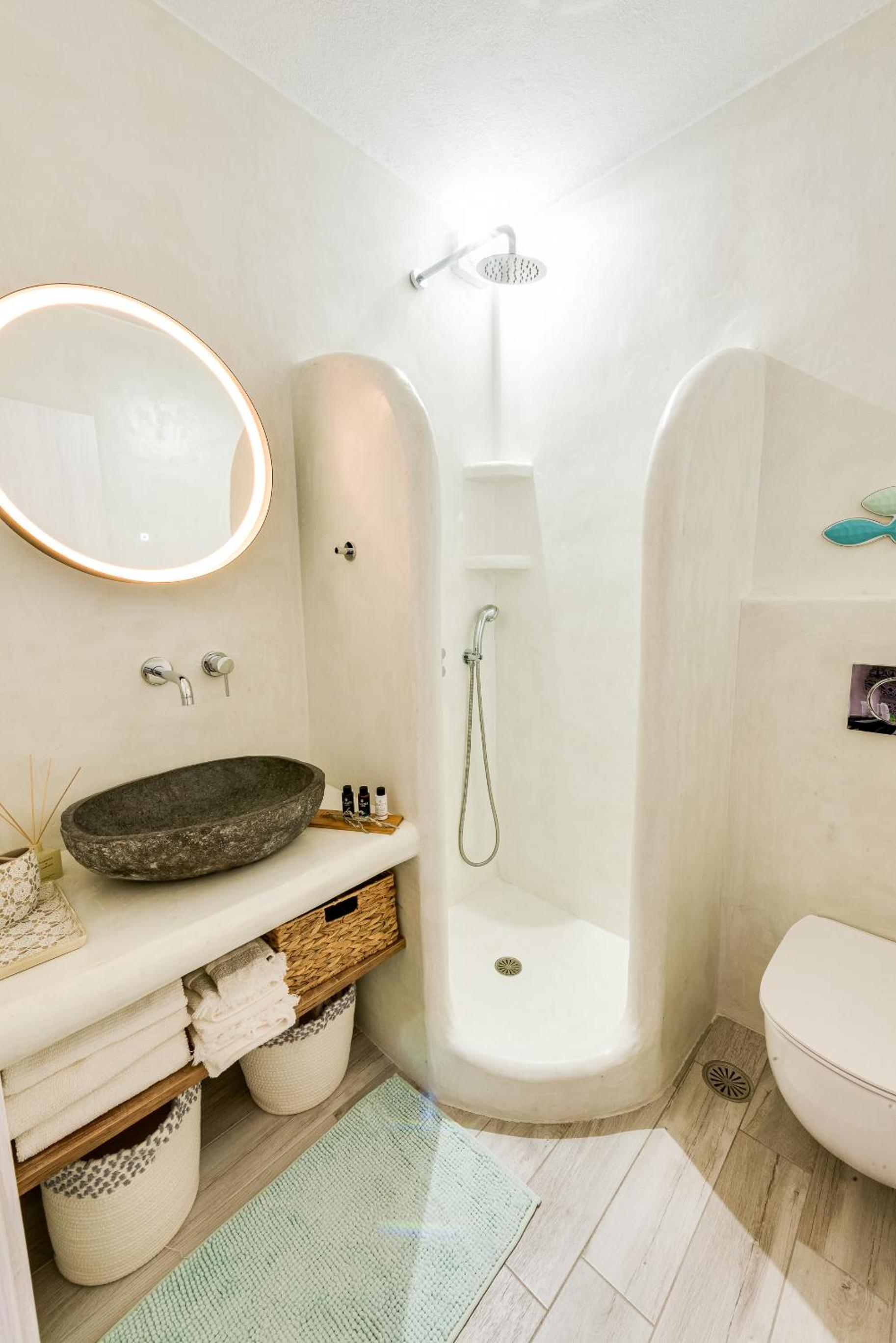 Villa Mila, Agios Prokopios beach, by NaxosVibe view 5