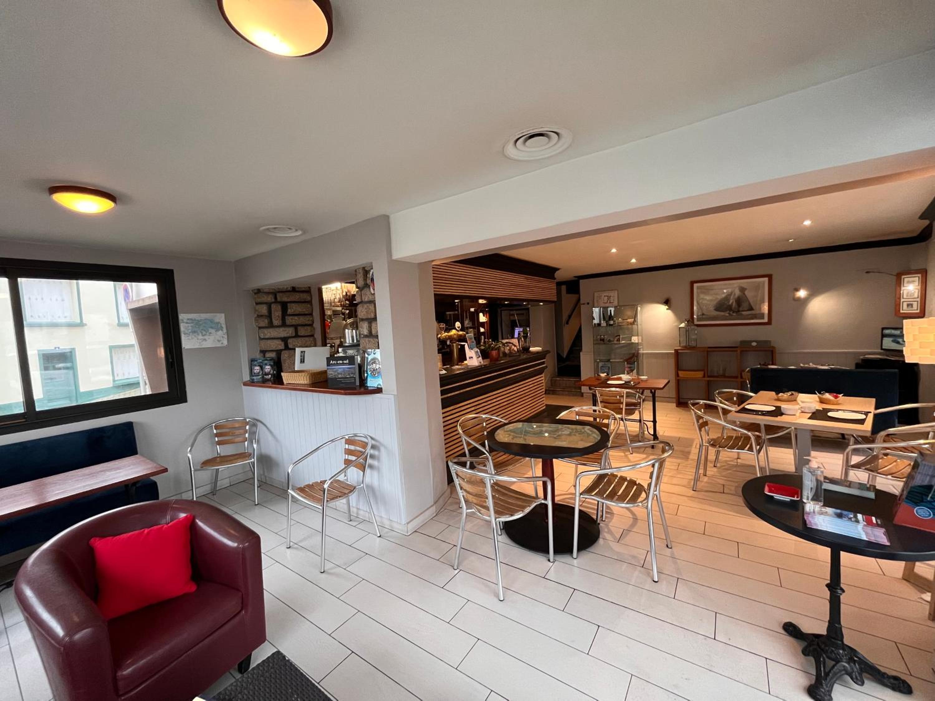 Hotel Hôtel des îles - Image 1