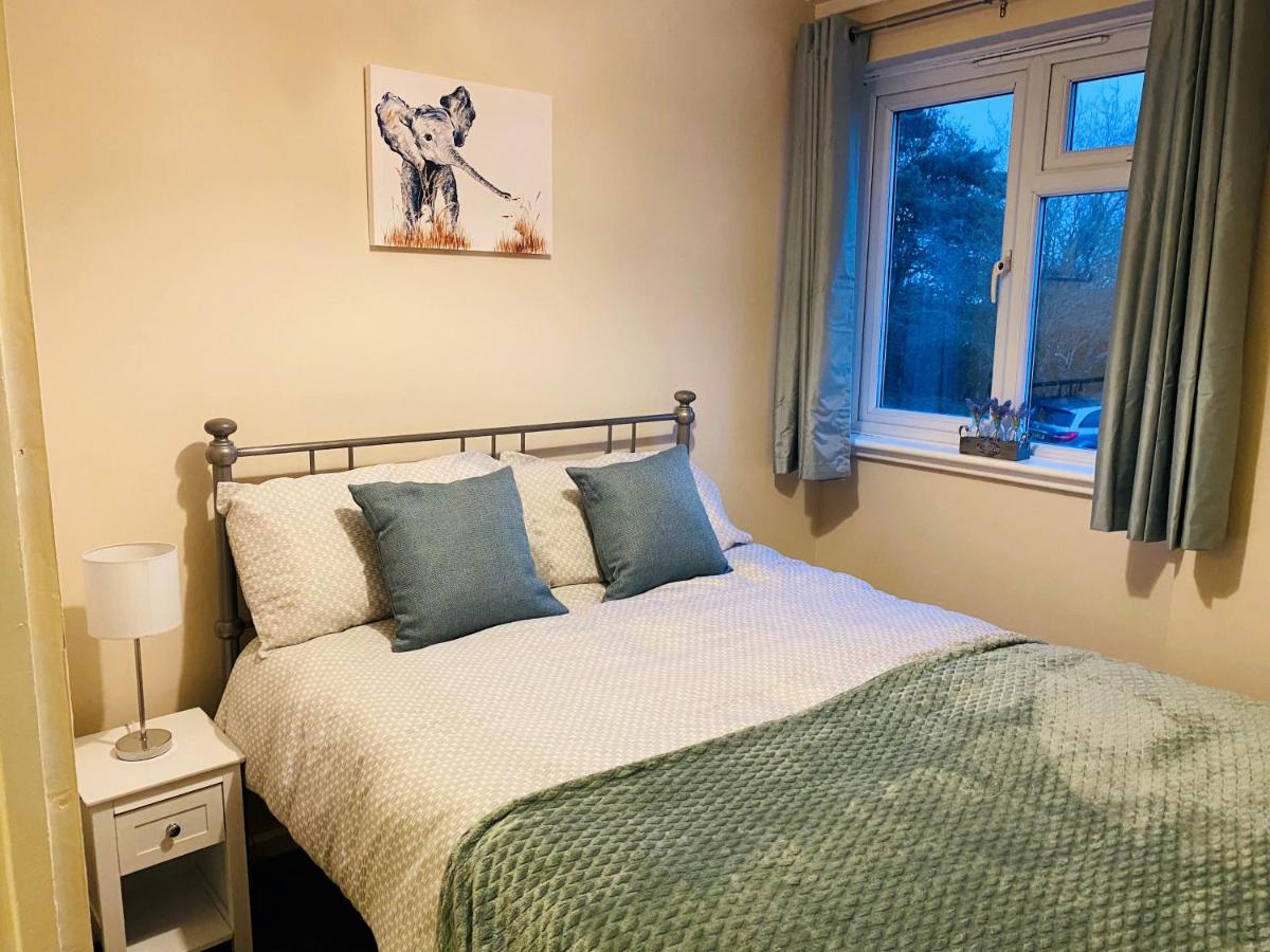 Farnham Vacations - Farnham 3 Bed House - Property Image 3
