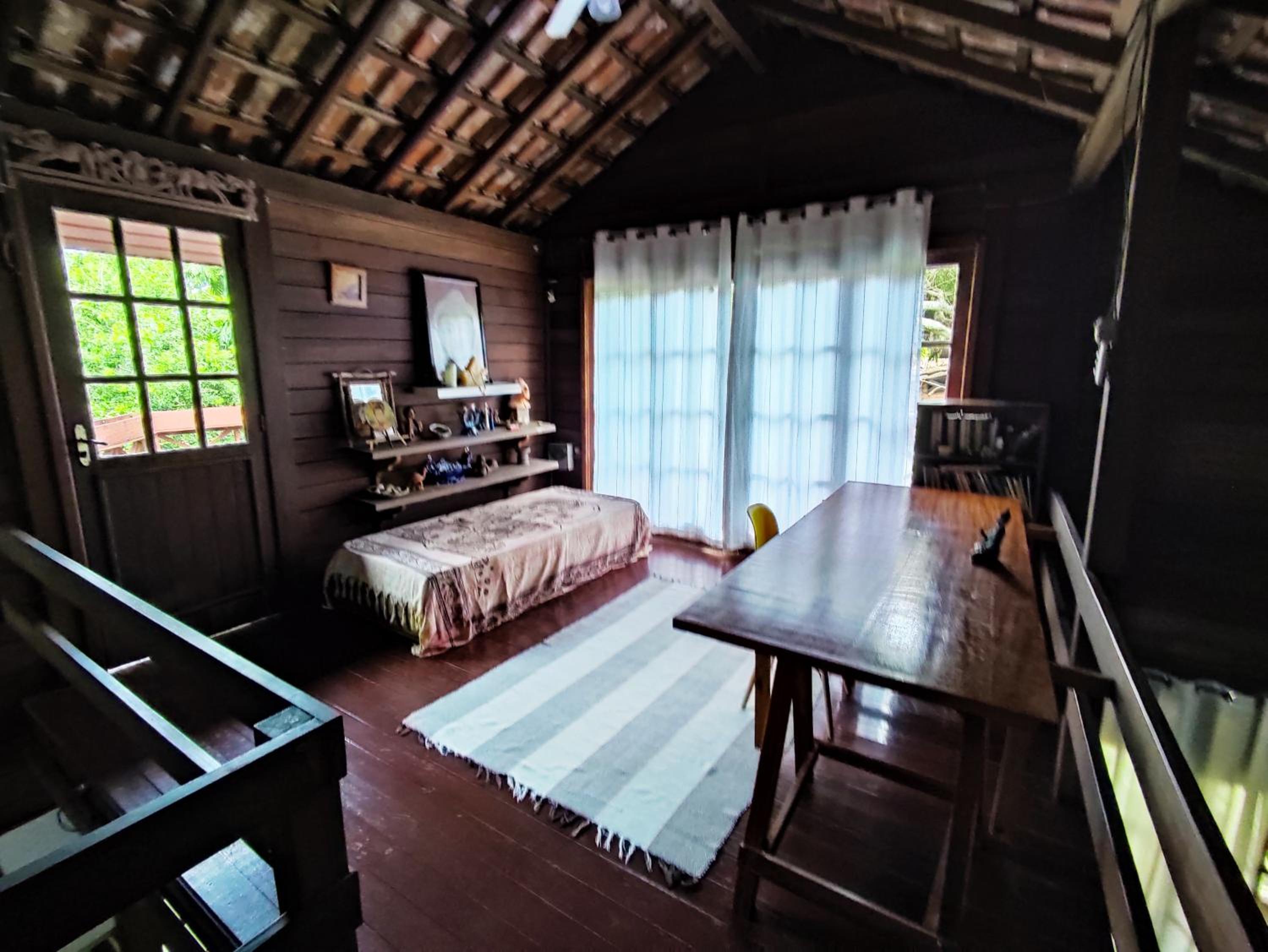 Linda Casa para Temporada em Manguinhos