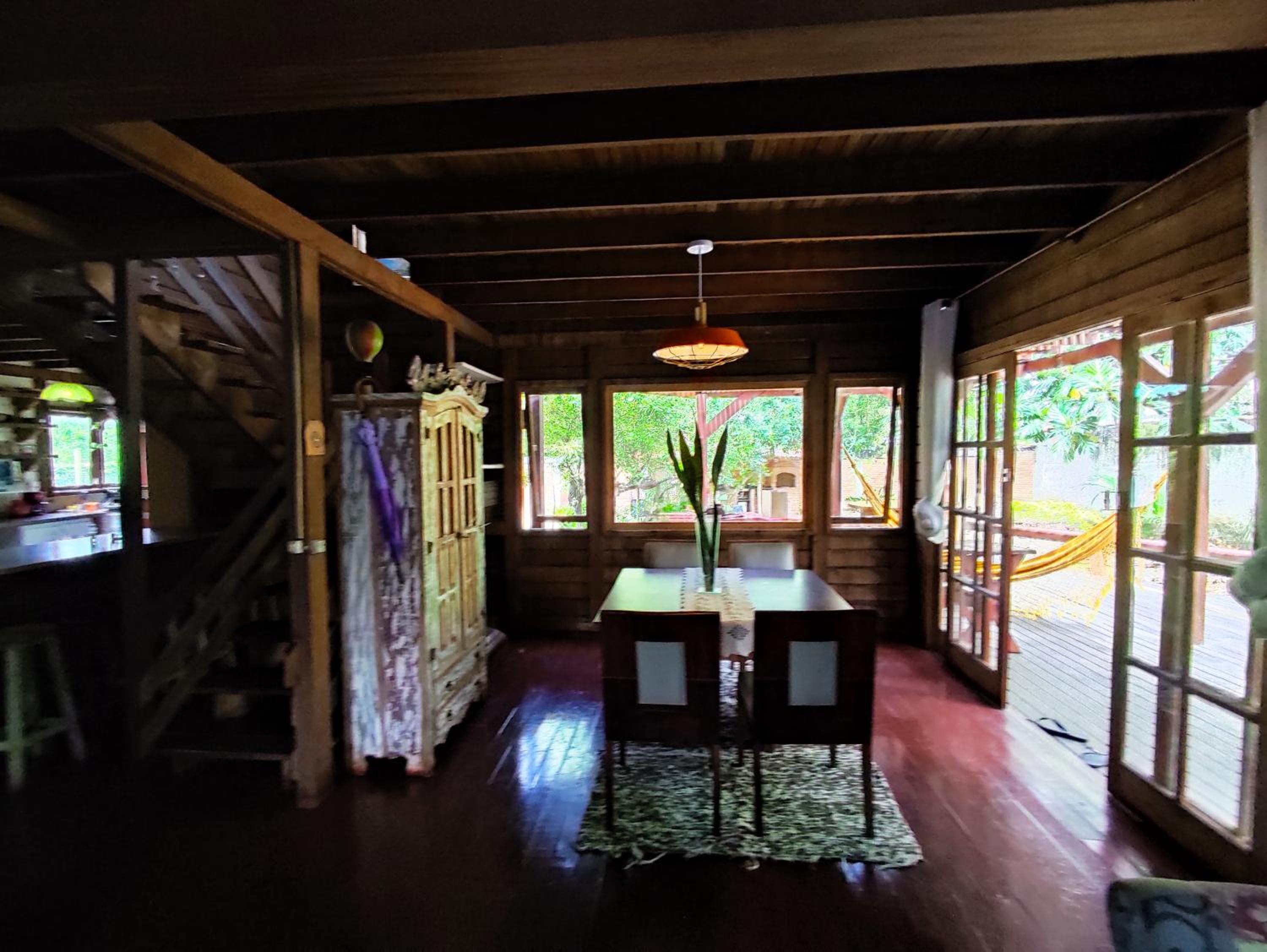 Linda Casa para Temporada em Manguinhos