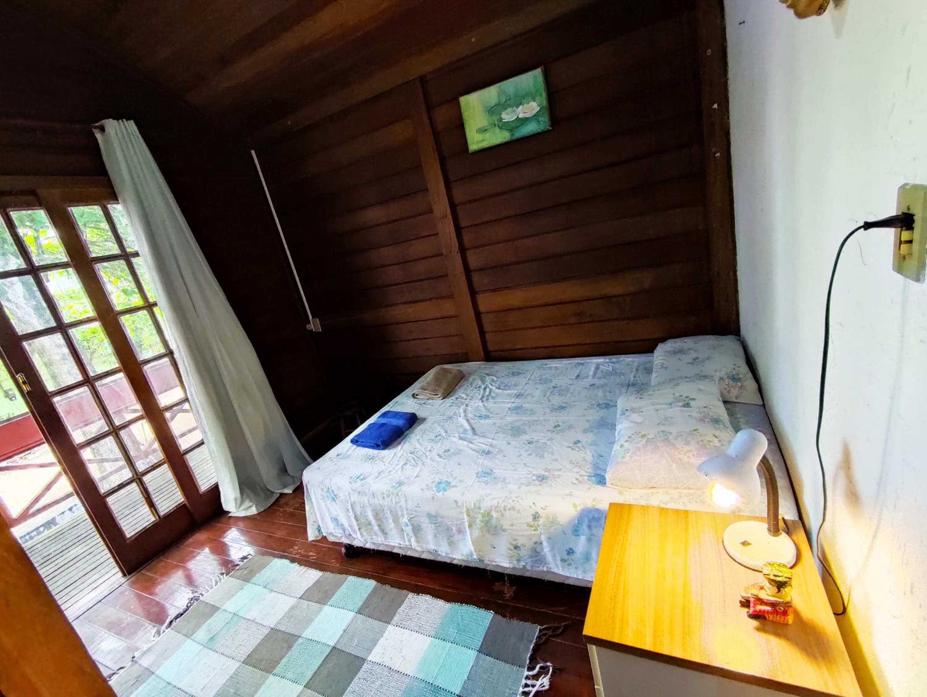 Linda Casa para Temporada em Manguinhos