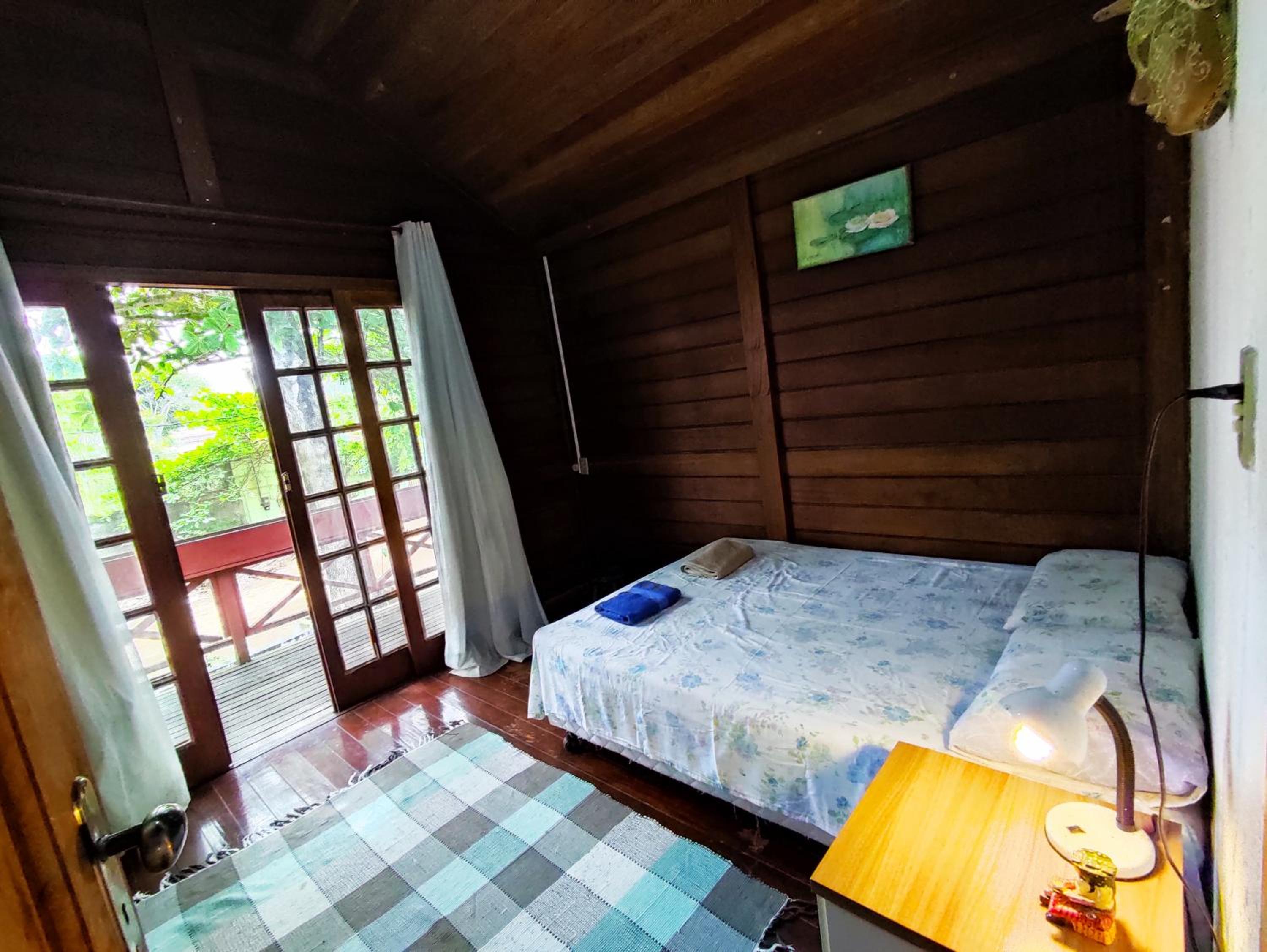 Linda Casa para Temporada em Manguinhos