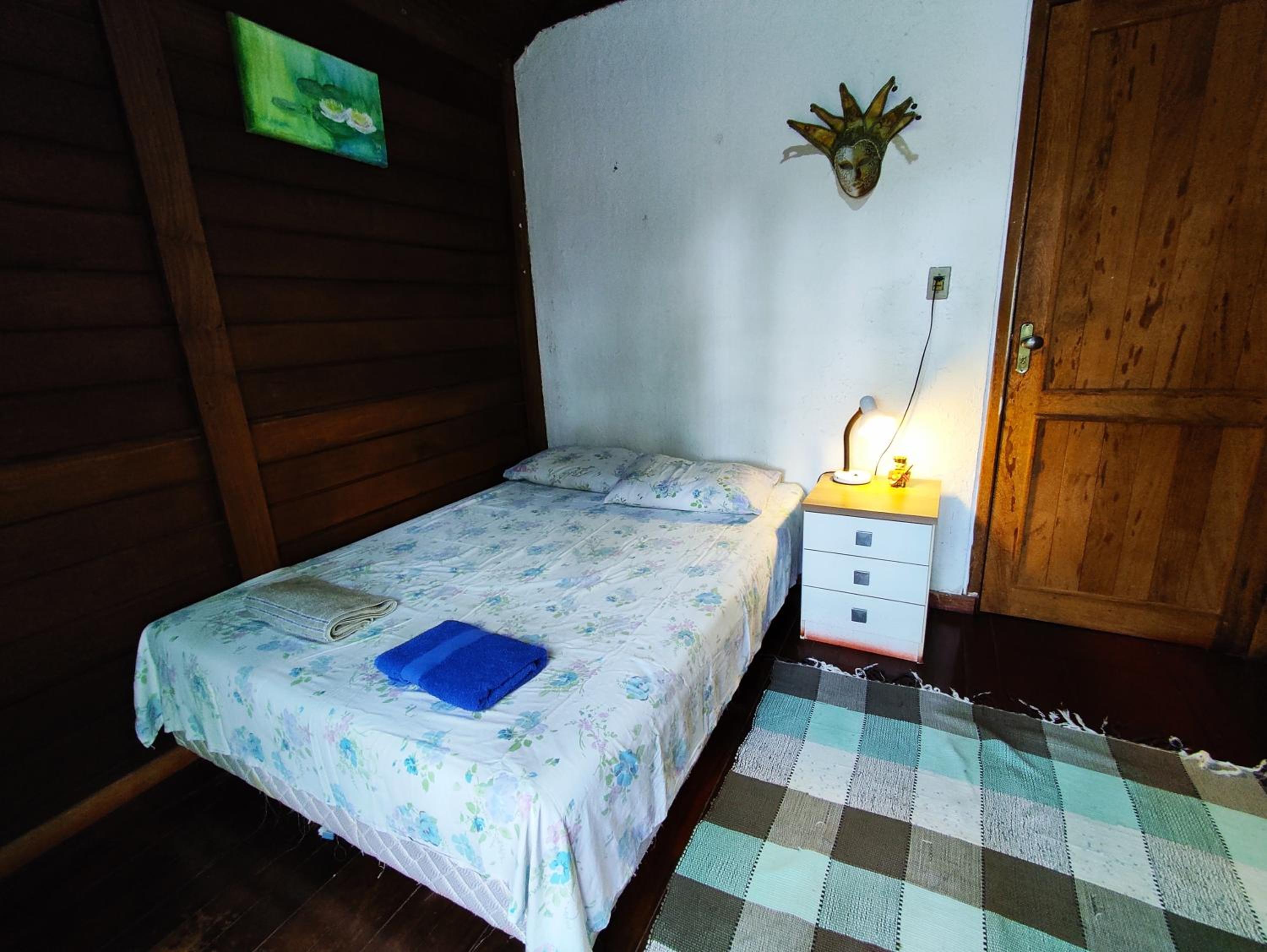 Linda Casa para Temporada em Manguinhos