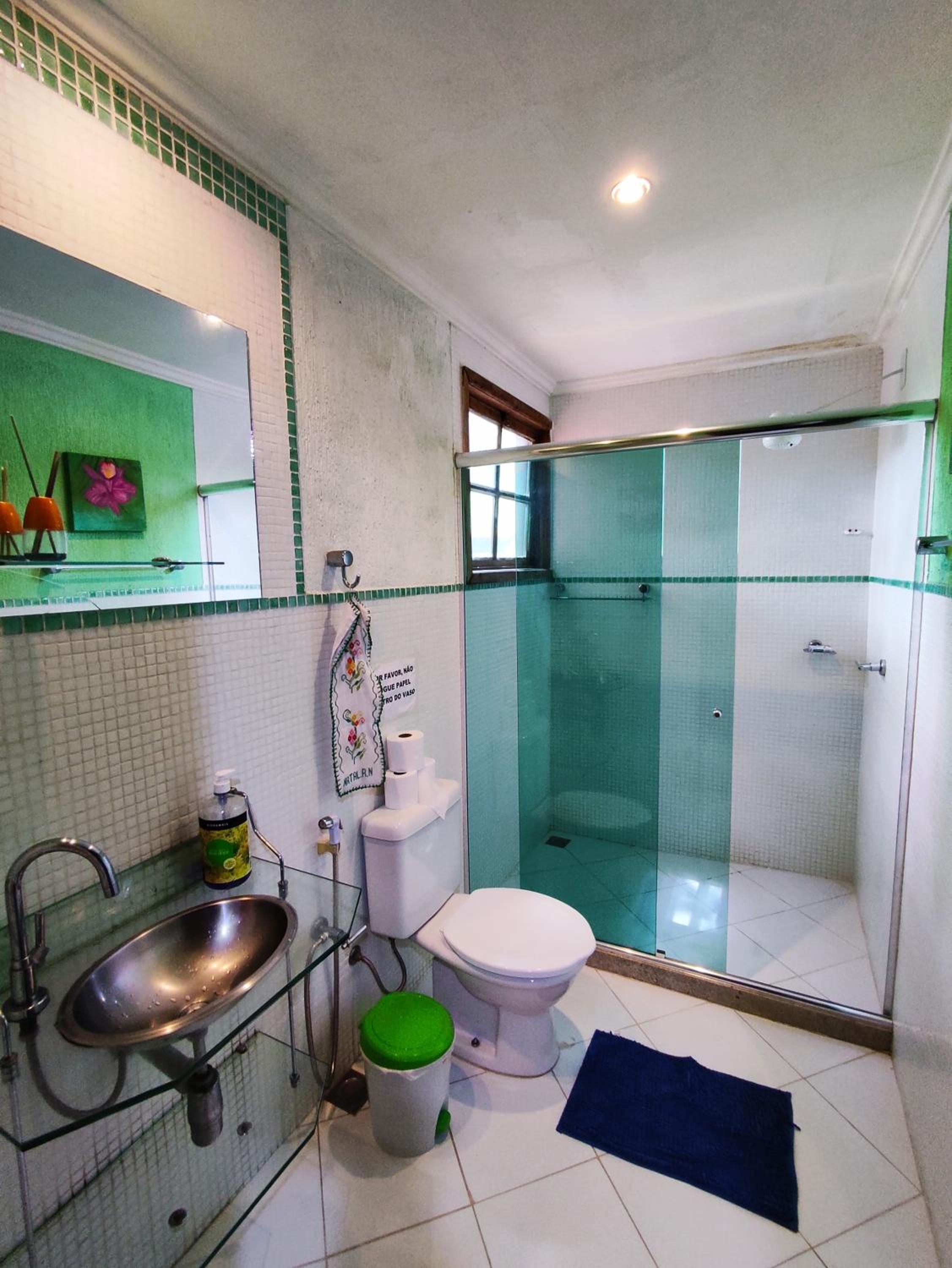 Linda Casa para Temporada em Manguinhos