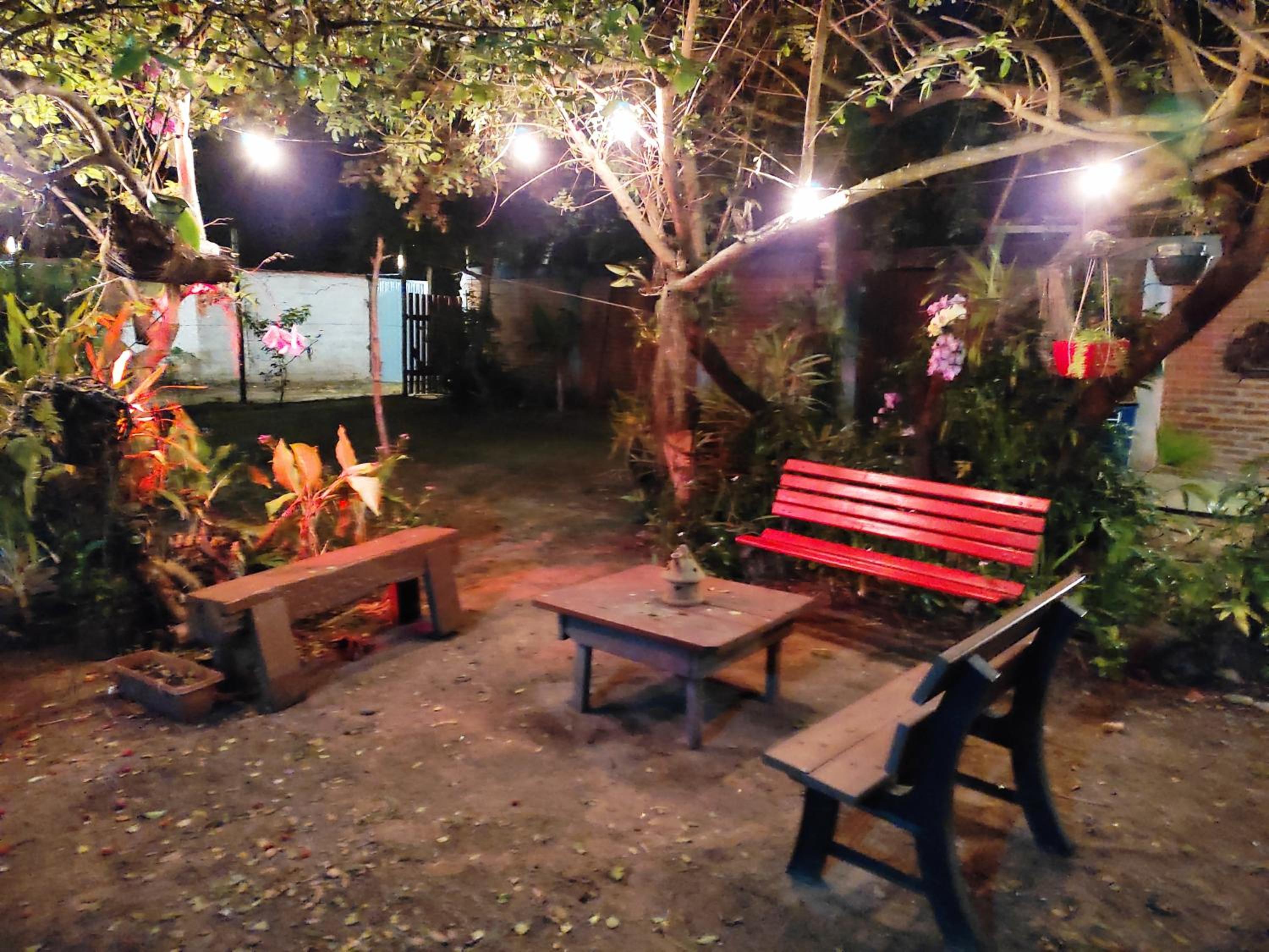 Linda Casa para Temporada em Manguinhos