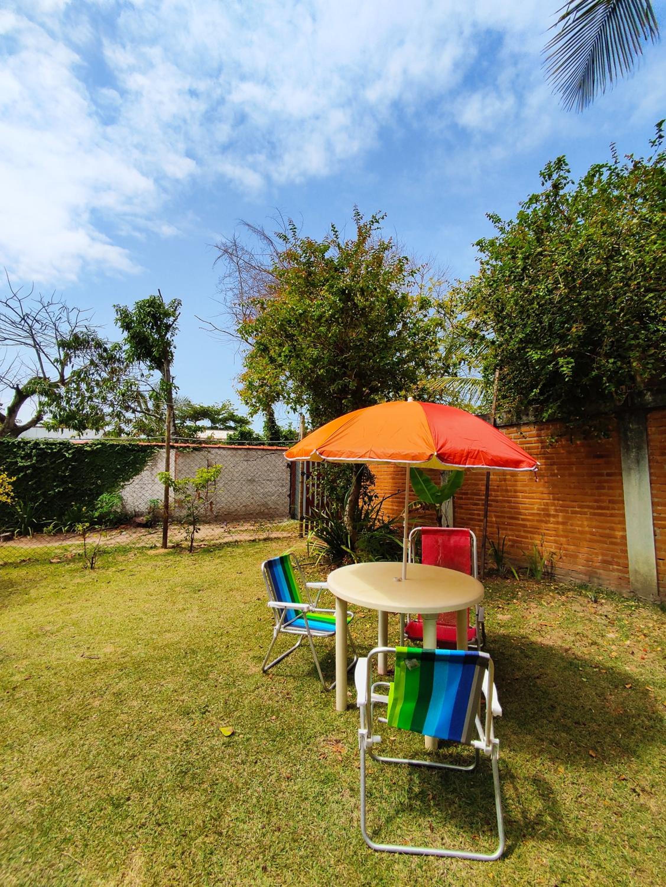 Linda Casa para Temporada em Manguinhos